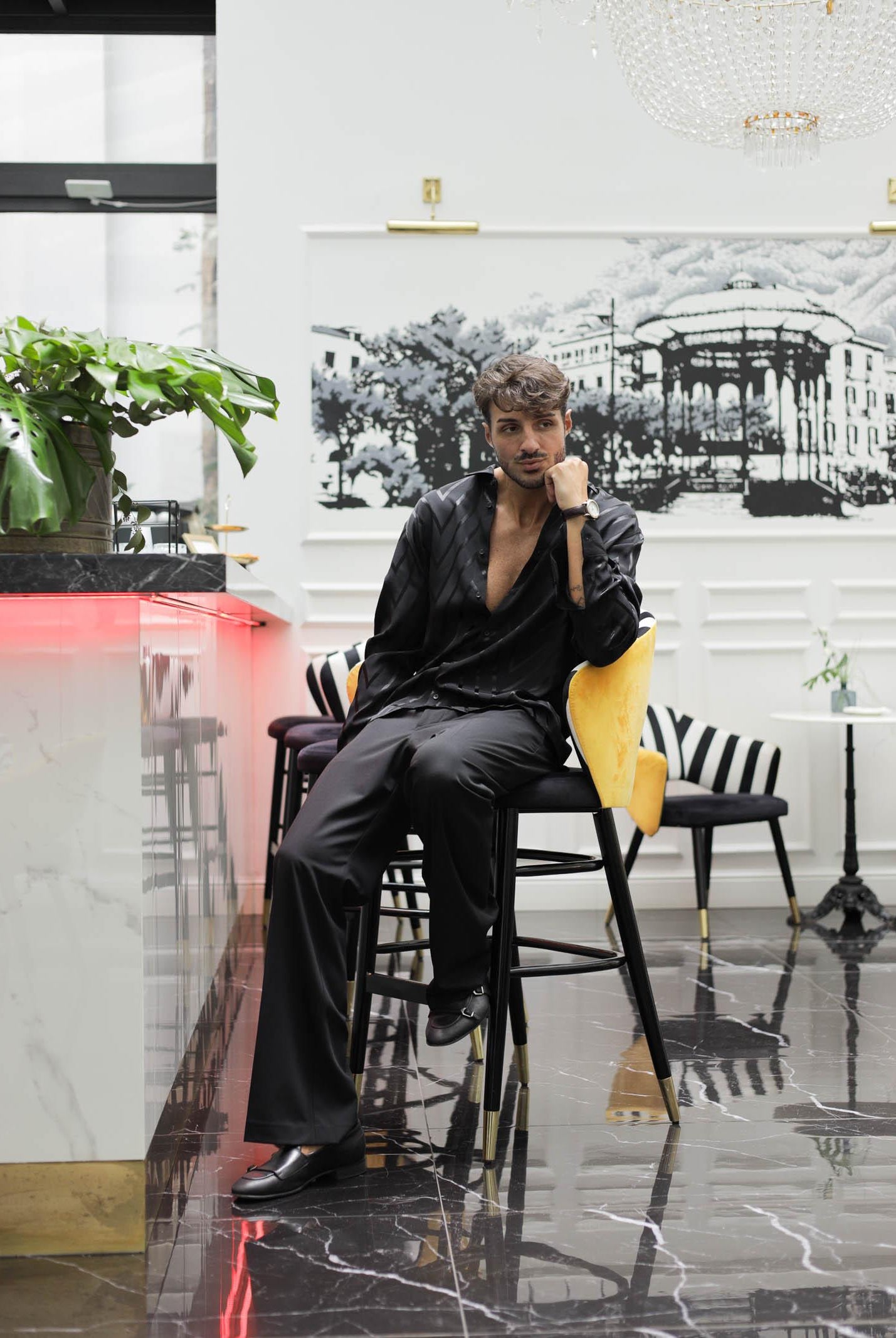 I'M BRIAN Camicia a manica lunga nera da uomo con fantasia a zig-zag CA3426 009 I'M BRIAN