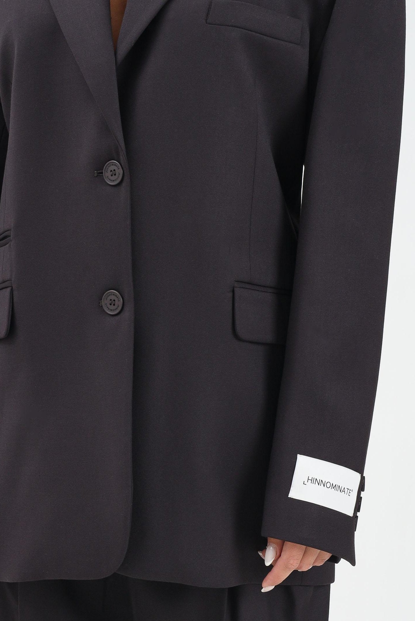 HINNOMINATE Giacca monopetto moro da donna dal taglio oversize HMABW02211 MA03 HINNOMINATE