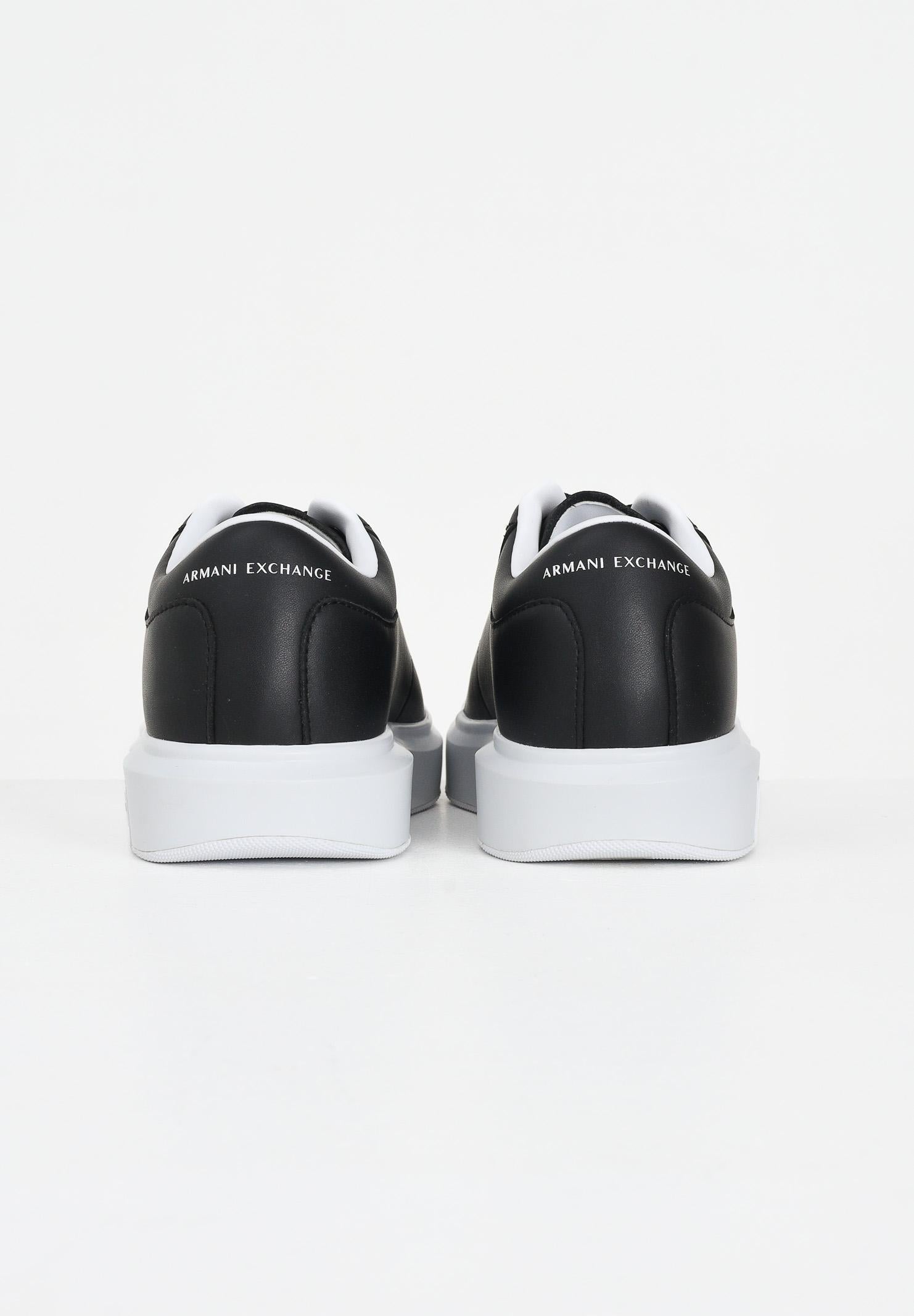 ARMANI EXCHANGE Sneakers nere da uomo con logo XUX123XV534 00002 ARMANI EXCHANGE