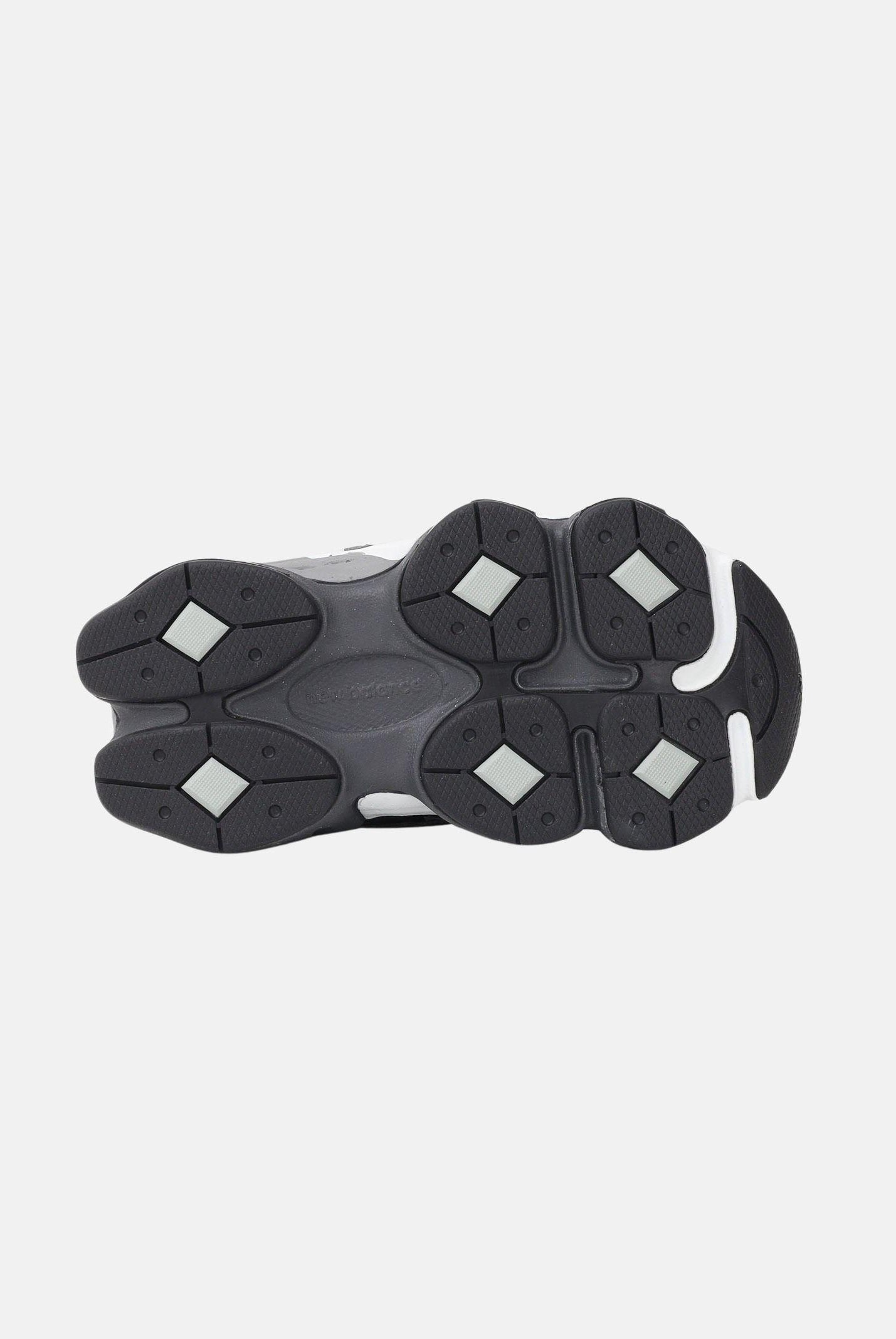 NEW BALANCE Sneakers 9060 grigie da neonato I90602W5 . NEW BALANCE
