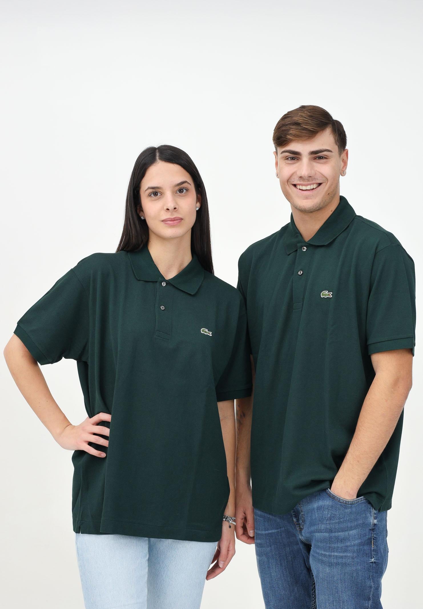 Polo verde per uomo e donna con patch logo 1212 YZP LACOSTE
