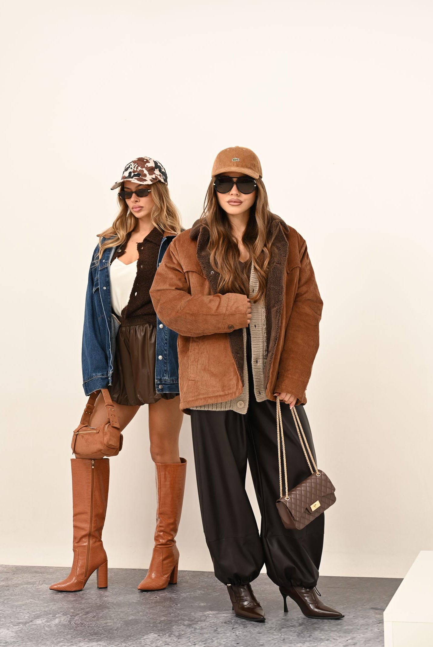 VICOLO Pantalone in ecopelle marrone da donna TF1043 MA VICOLO