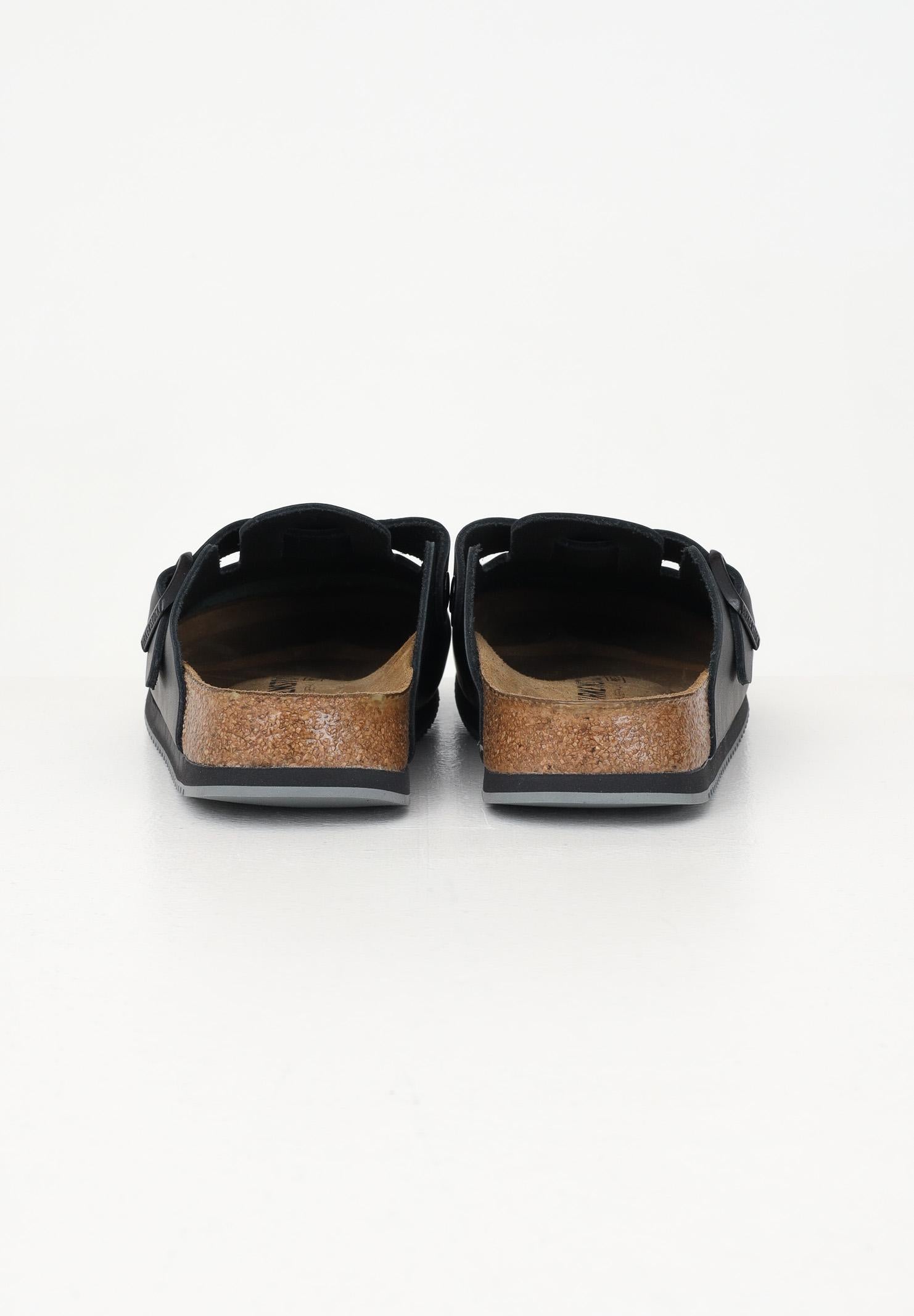 BIRKENSTOCK Ciabatta Boston nera per uomo e donna 060194 . BIRKENSTOCK