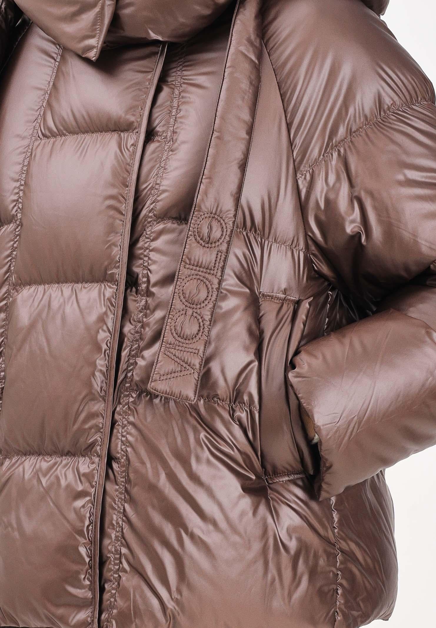 VICOLO Piumino marrone da donna con maxi cappuccio TF0035 FU691 VICOLO