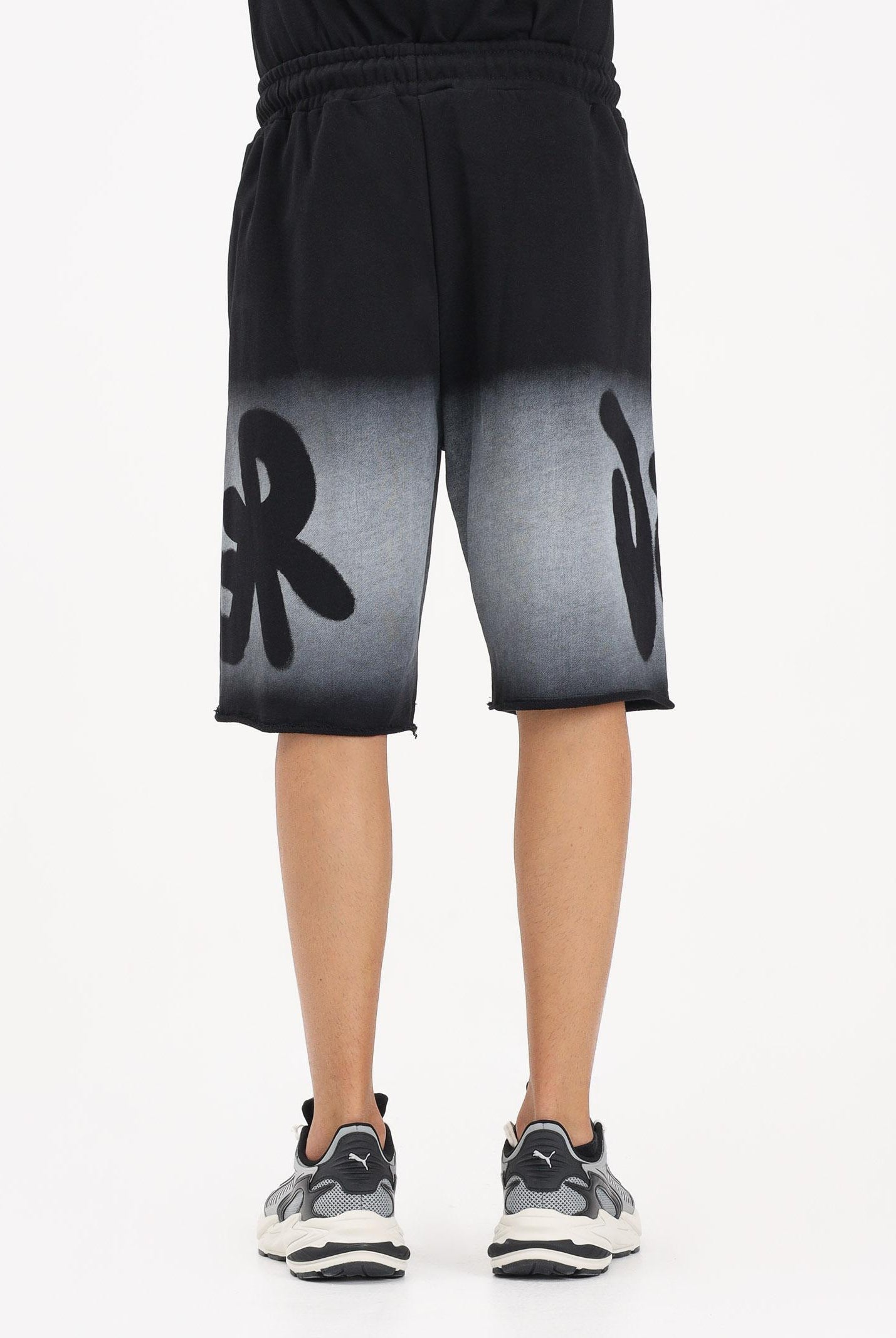 DISCLAIMER Shorts sportivo nero da uomo con stampa logo in stile graffiti 26EDS55420 NE DISCLAIMER
