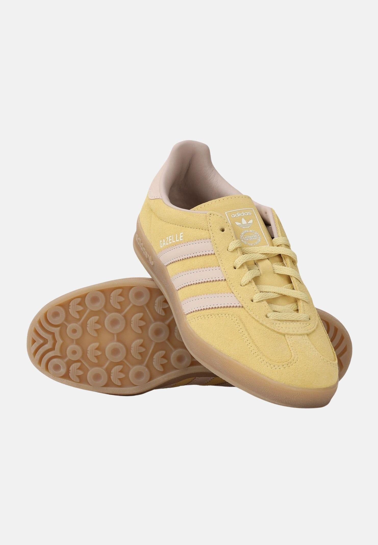 ADIDAS ORIGINALS Sneakers Gazelle Indoor gialle e beige per uomo e donna IH9220 . ADIDAS ORIGINALS