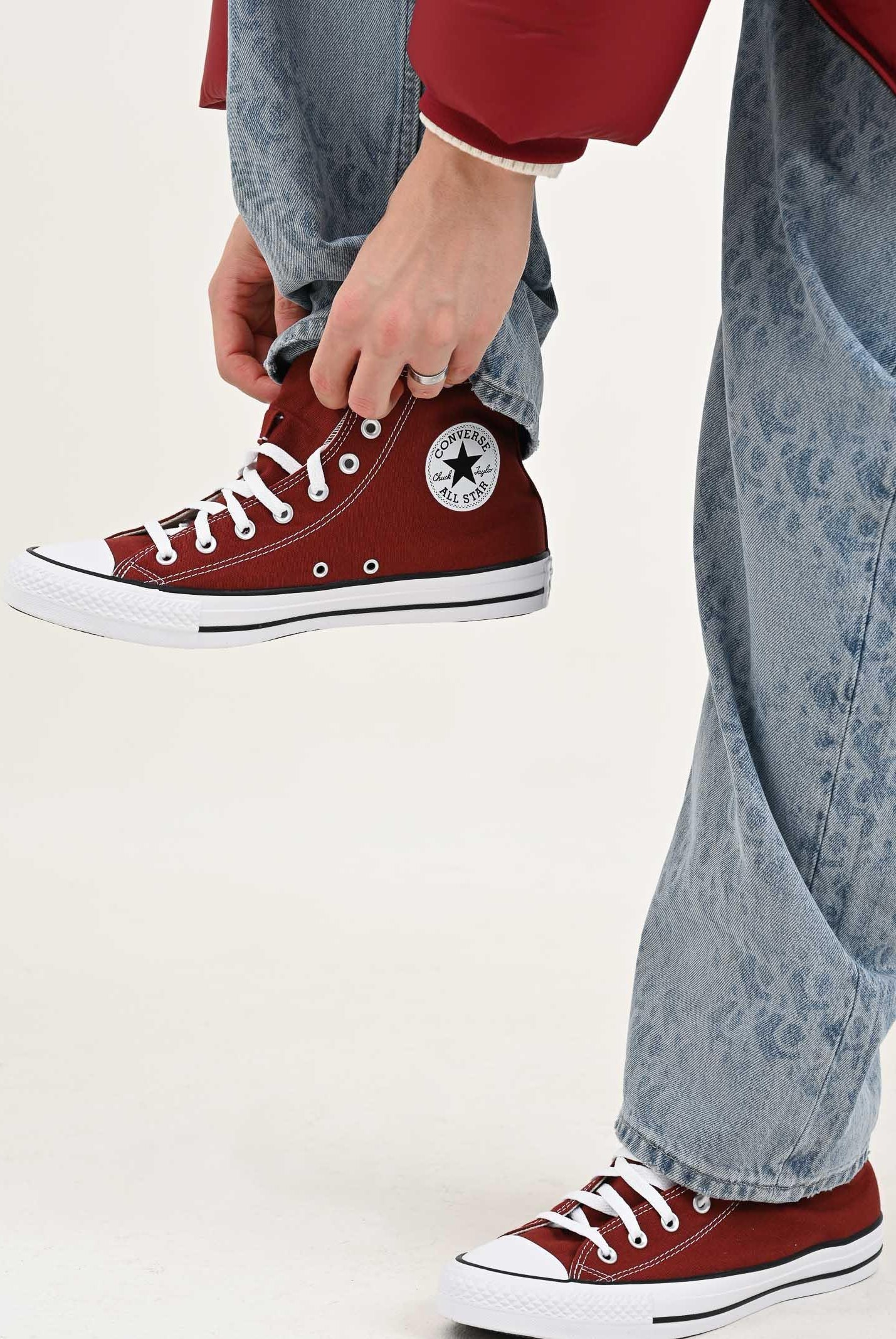 CONVERSE Sneakers Chuck Taylor All Star bordeaux per uomo e donna A13264C . CONVERSE