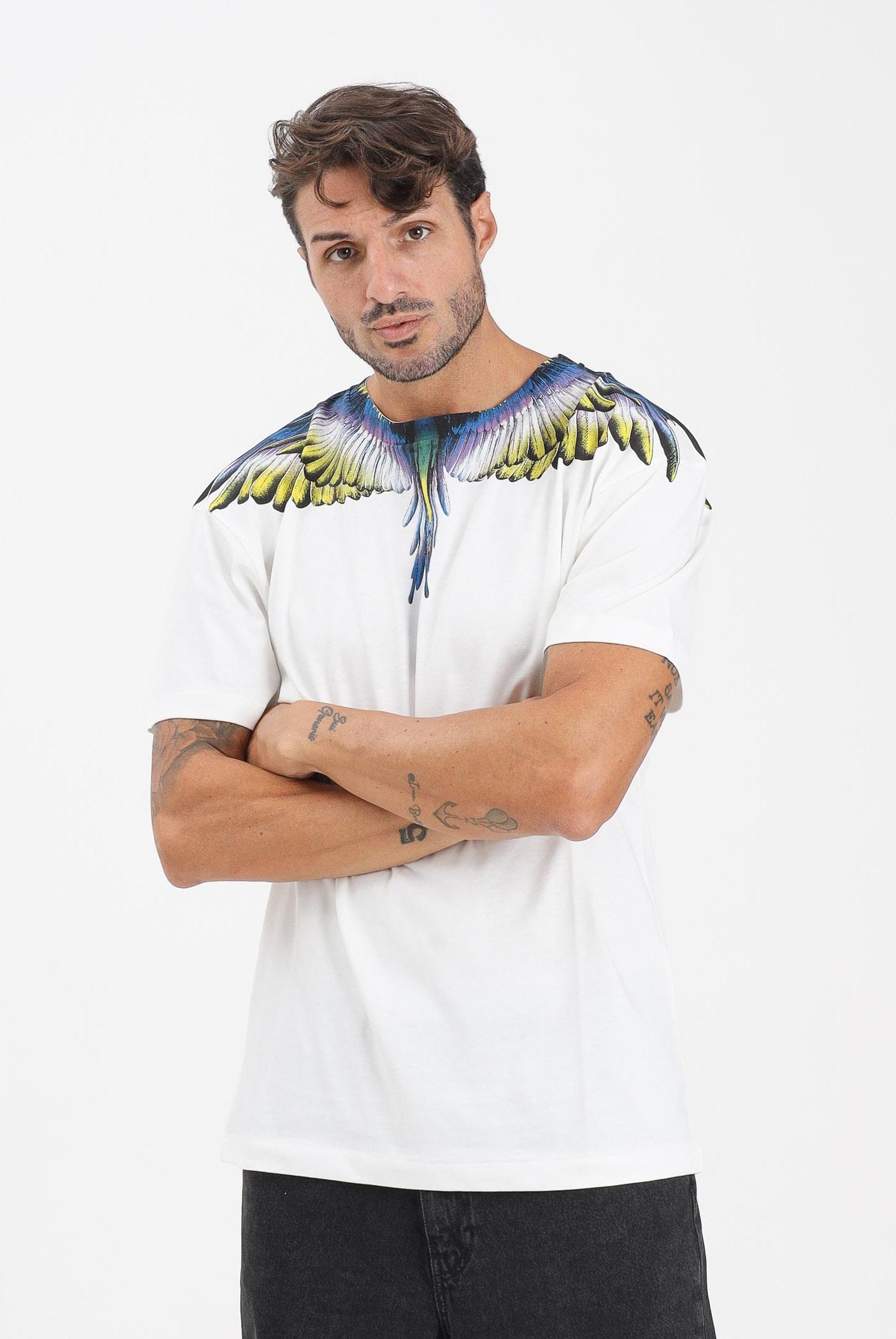 MARCELO BURLON COUNTY OF MILAN T-shirt a manica corta bianca da uomo caratterizzata dalla stampa di grandi ali F5CAMATH029 013 MARCELO BURLON COUNTY OF MILAN