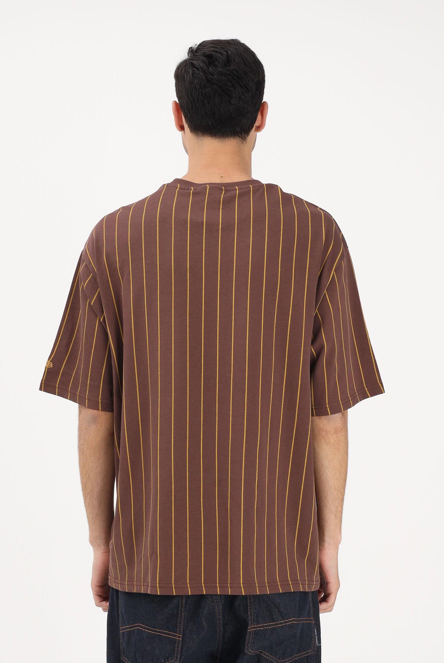 NEW ERA T-shirt a manica corta Oversized New Era Pinstripe marrone per uomo e donna 60771549 . NEW ERA