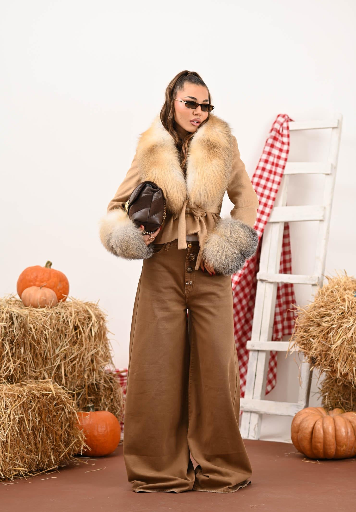 YES LONDON Cappotto beige da donna con dettagli in vera pelliccia CD1228 CA YES LONDON