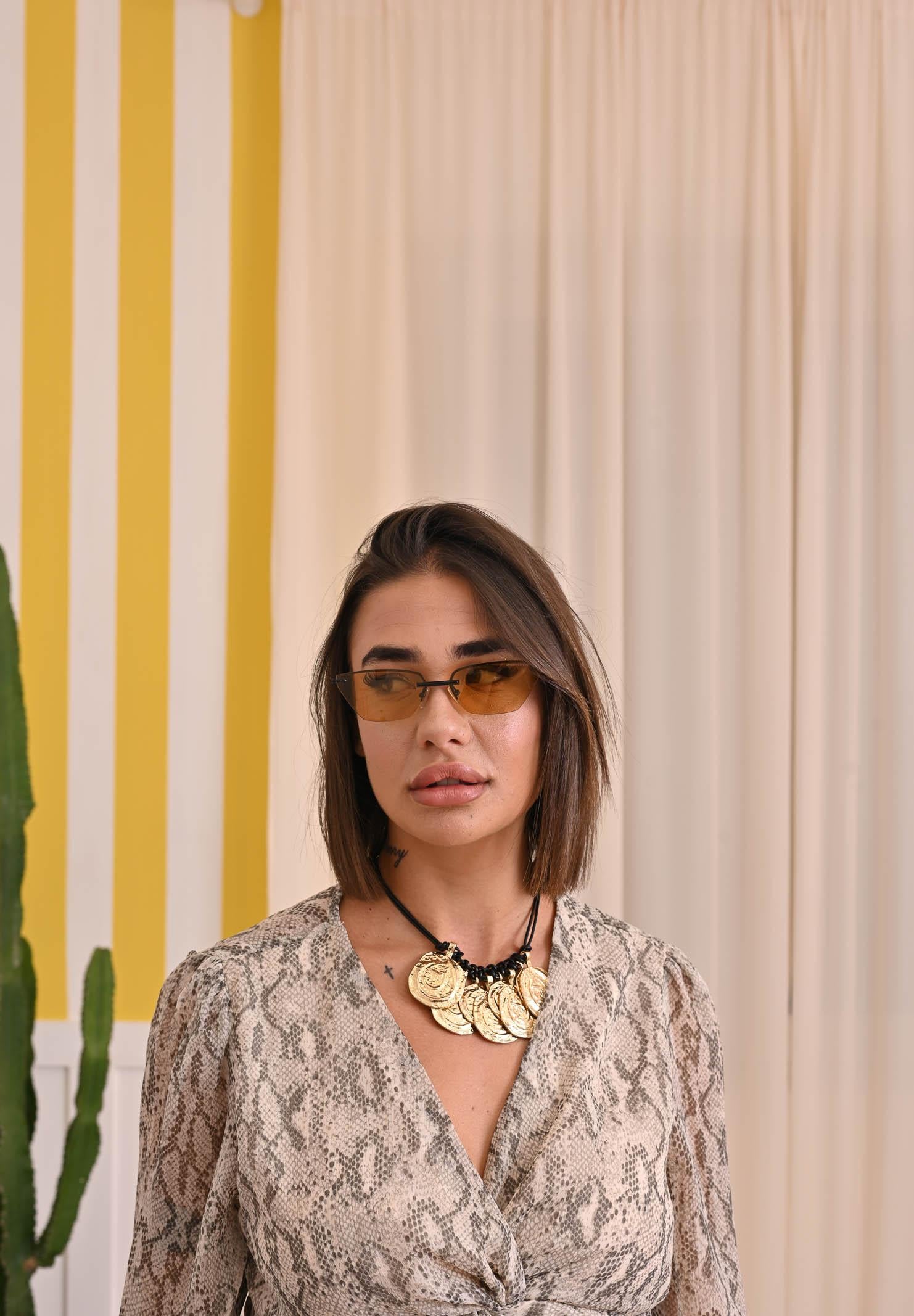 CRISTIAN LEROY Occhiali da sole gialli per uomo e donna dal design minimalista e futuristico 15036 02 CRISTIAN LEROY