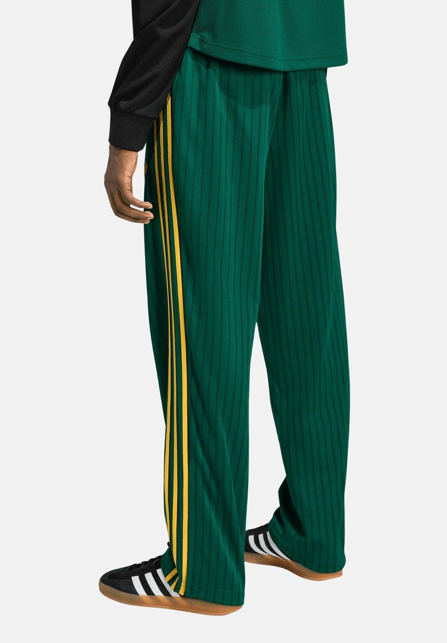 ADIDAS ORIGINALS Pantalone sportivo Firebird Loose Pinstripes verde e giallo da uomo KE3456 . ADIDAS ORIGINALS