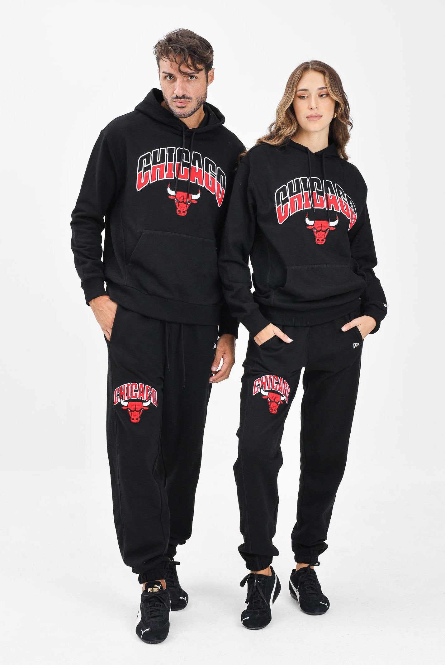 NEW ERA Pantalone sportivo Chicago Bulls NBA Arch Graphic nero per uomo e donna 60684498 NEW ERA