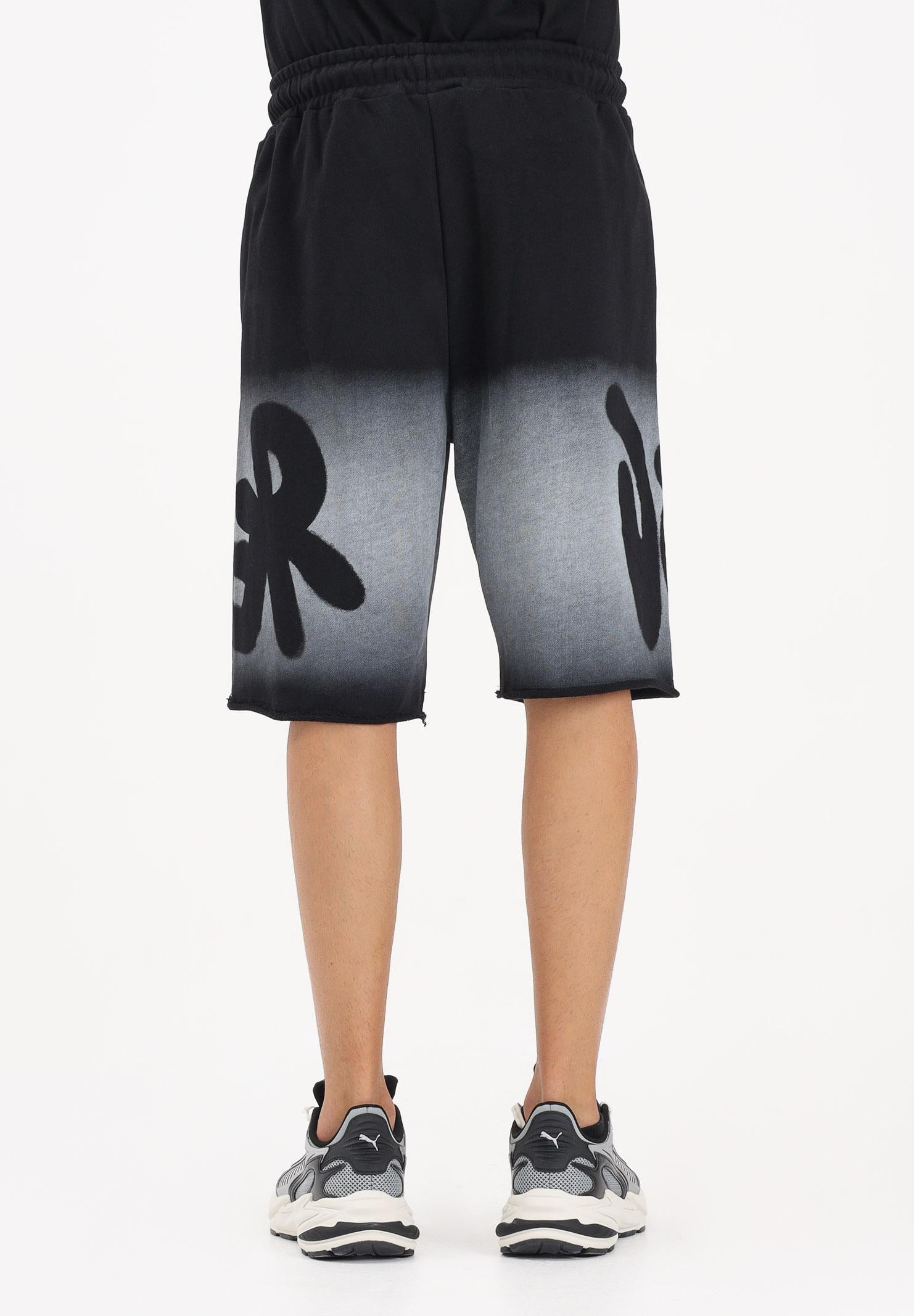 DISCLAIMER Shorts sportivo nero da uomo con stampa logo in stile graffiti 26EDS55420 NE DISCLAIMER