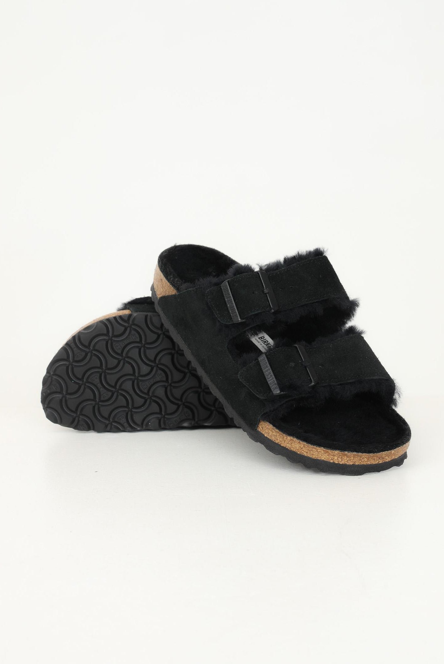BIRKENSTOCK Ciabatte Arizona Shearling nere per uomo e donna 752663 BIRKENSTOCK