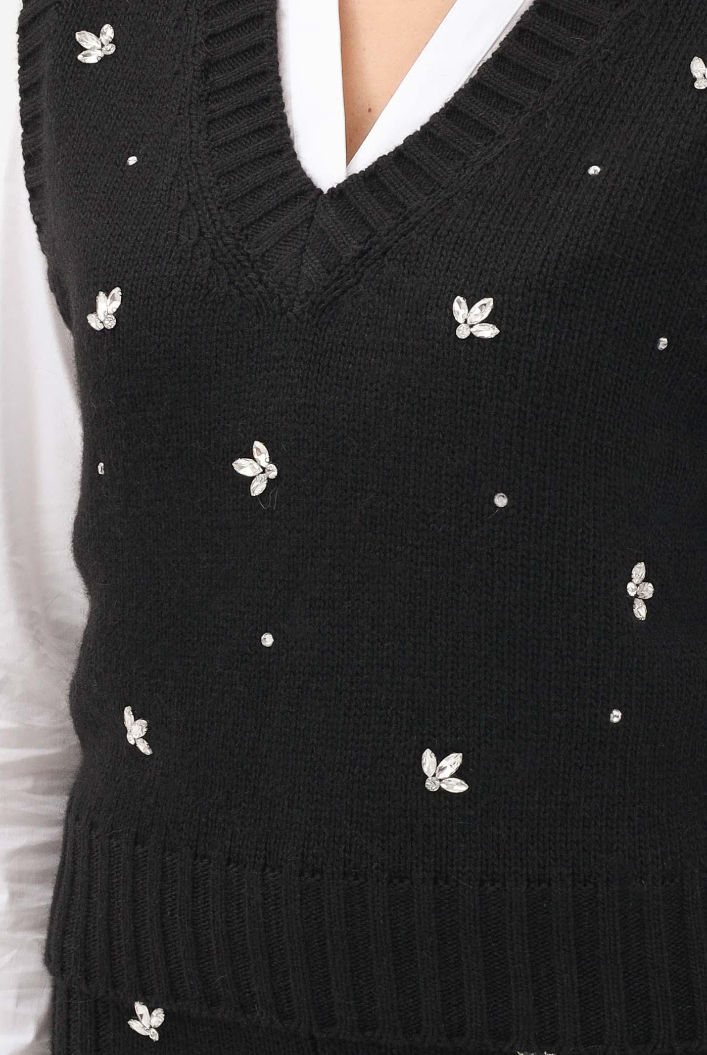 VICOLO Gilet nero da donna con dettagli gioiello 55155F NE VICOLO