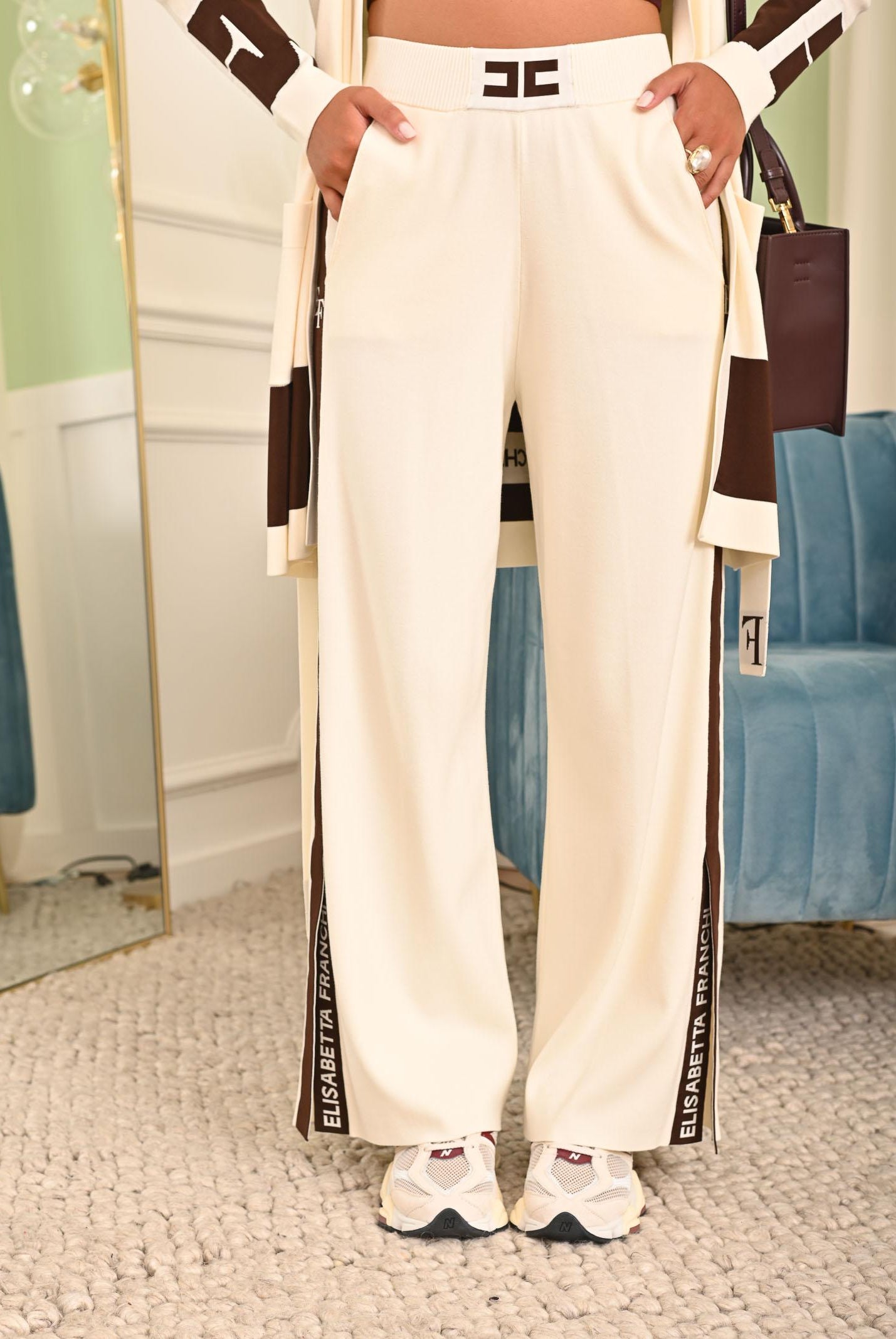 ELISABETTA FRANCHI Pantalone in maglia panna da donna con bande lucide<BR/> KP69S56E2 EG2 ELISABETTA FRANCHI