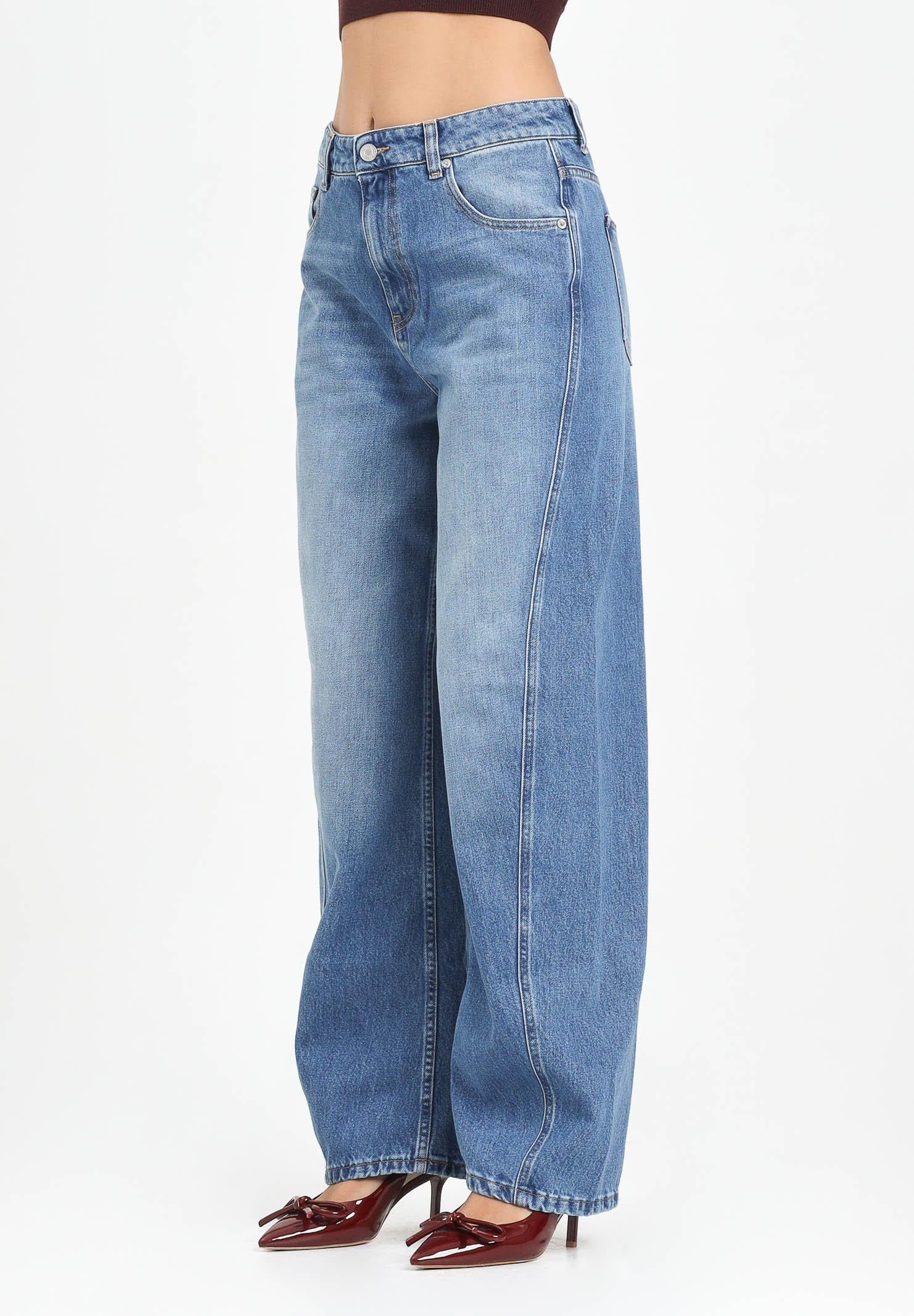 VICOLO Jeans Cornelia in denim chiaro da donna DF5024 VU VICOLO
