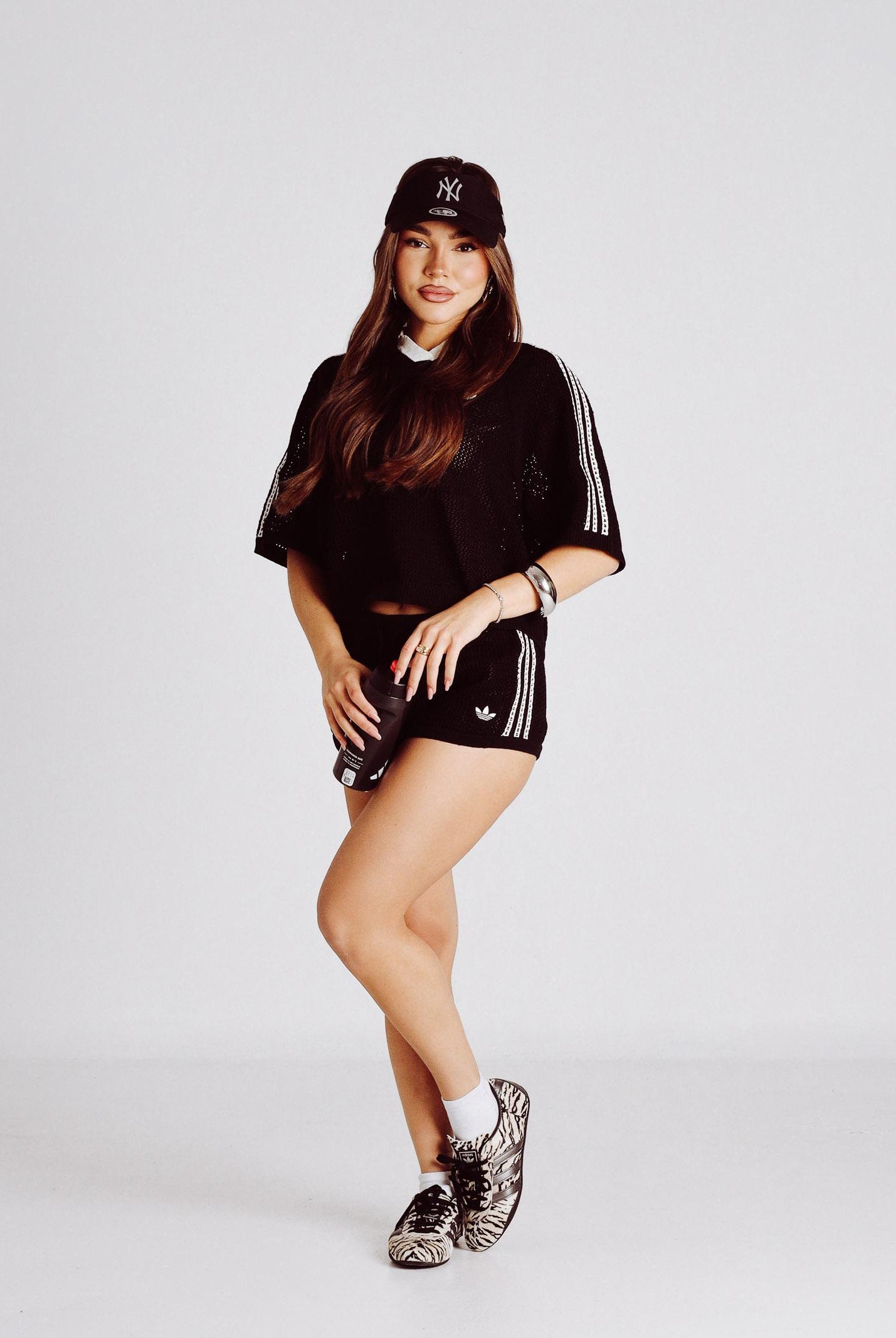 ADIDAS ORIGINALS Shorts Knitted Crochet nero da donna KC6478 . ADIDAS ORIGINALS