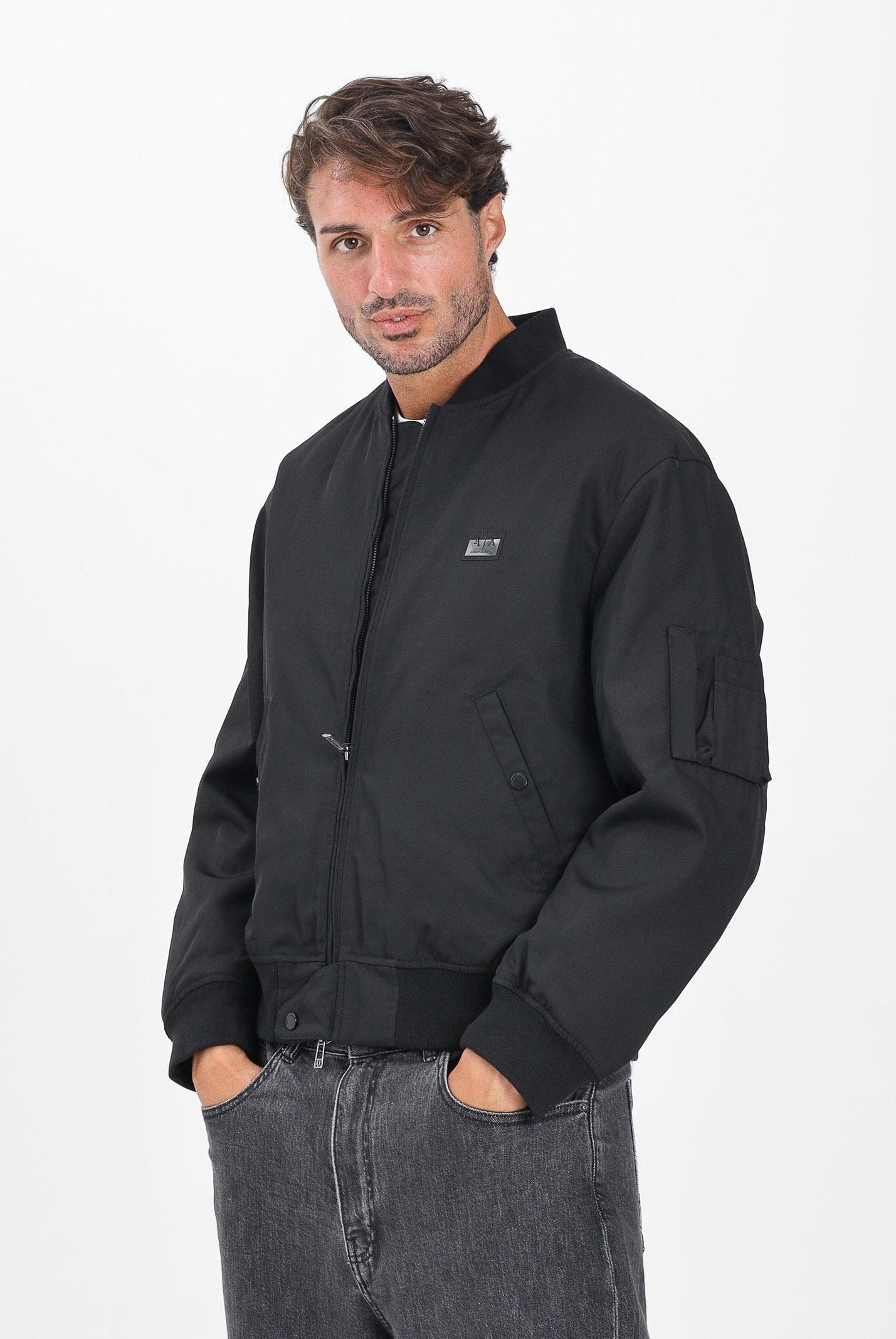 ARMANI EXCHANGE Bomber nero da uomo con logo XM001137AF16672 UC001 ARMANI EXCHANGE