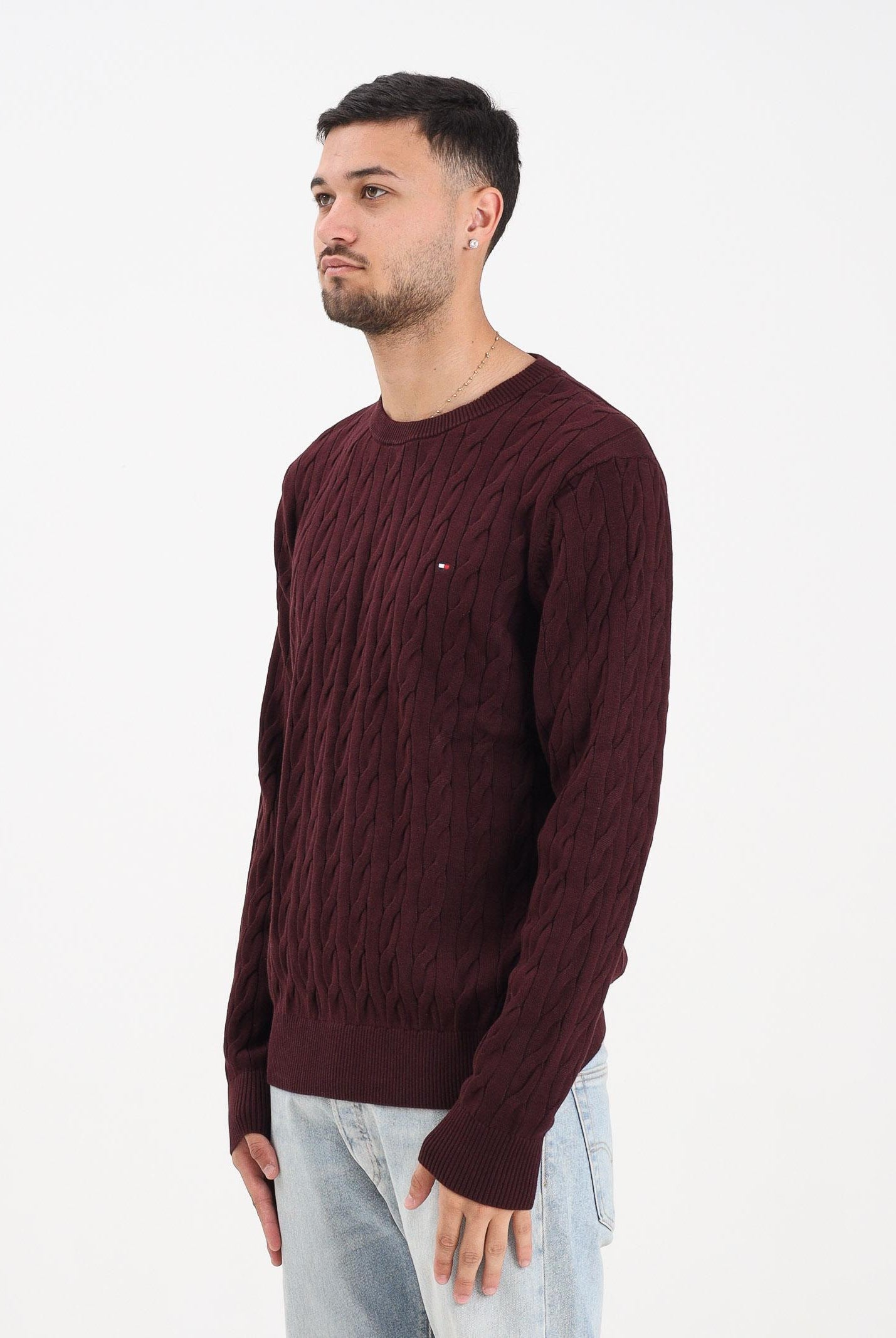 TOMMY HILFIGER Maglioncino girocollo bordeaux da uomo con ricamo bandierina MW0MW33132XIH TOMMY HILFIGER