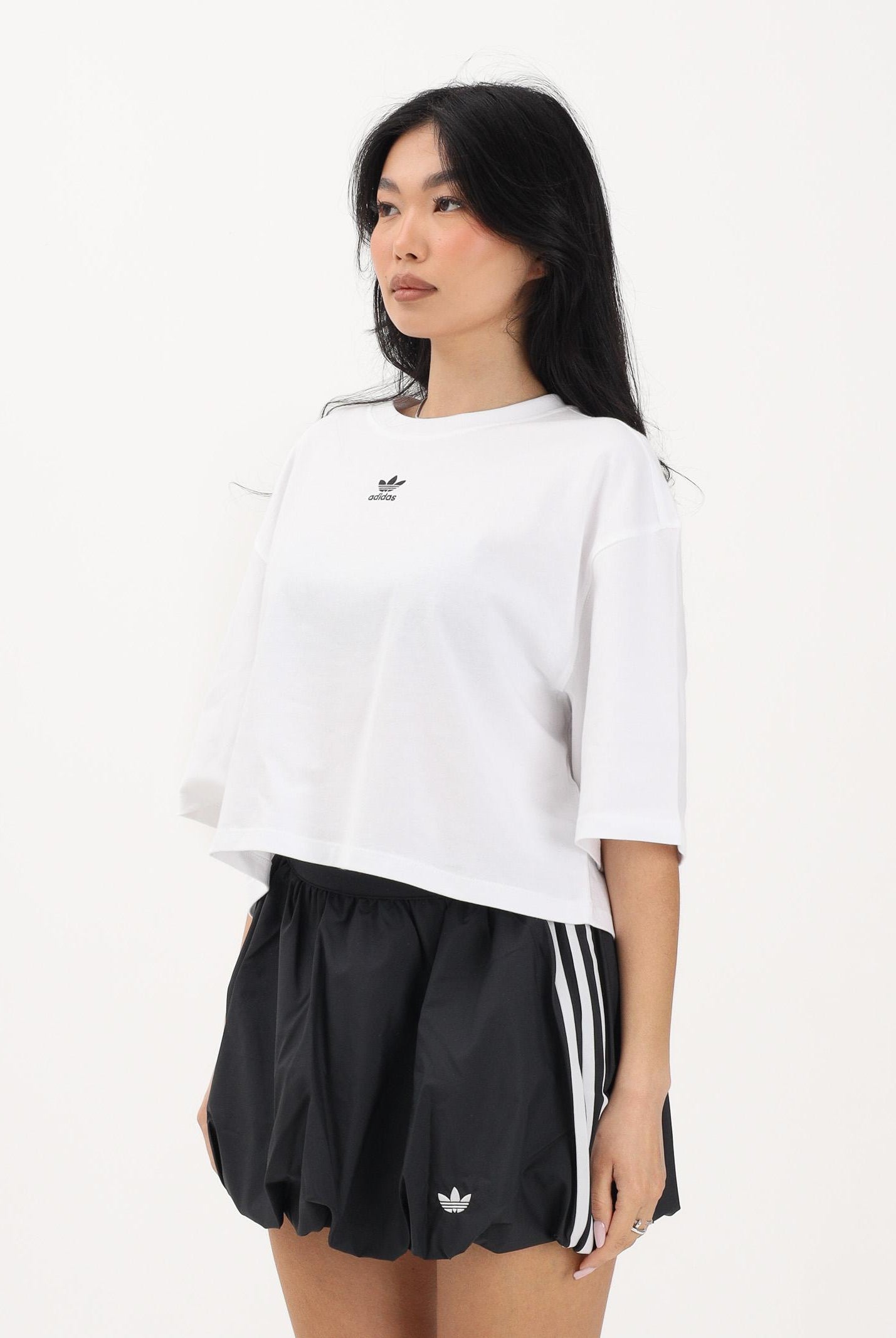 ADIDAS ORIGINALS T-shirt a manica corta Essentials Crop bianca da donna JJ3385 . ADIDAS ORIGINALS