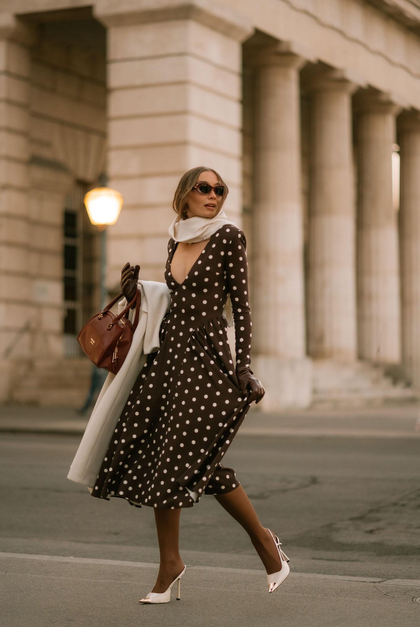 SANTAS Abito midi DOUCEUR marrone da donna con pois panna PV2603 POPA SANTAS