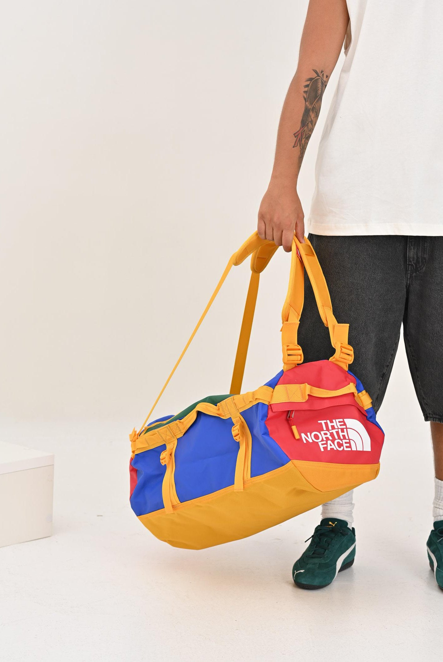 THE NORTH FACE Borsone Base Camp - S multicolore per uomo e donna NF0A52STADH1 . THE NORTH FACE