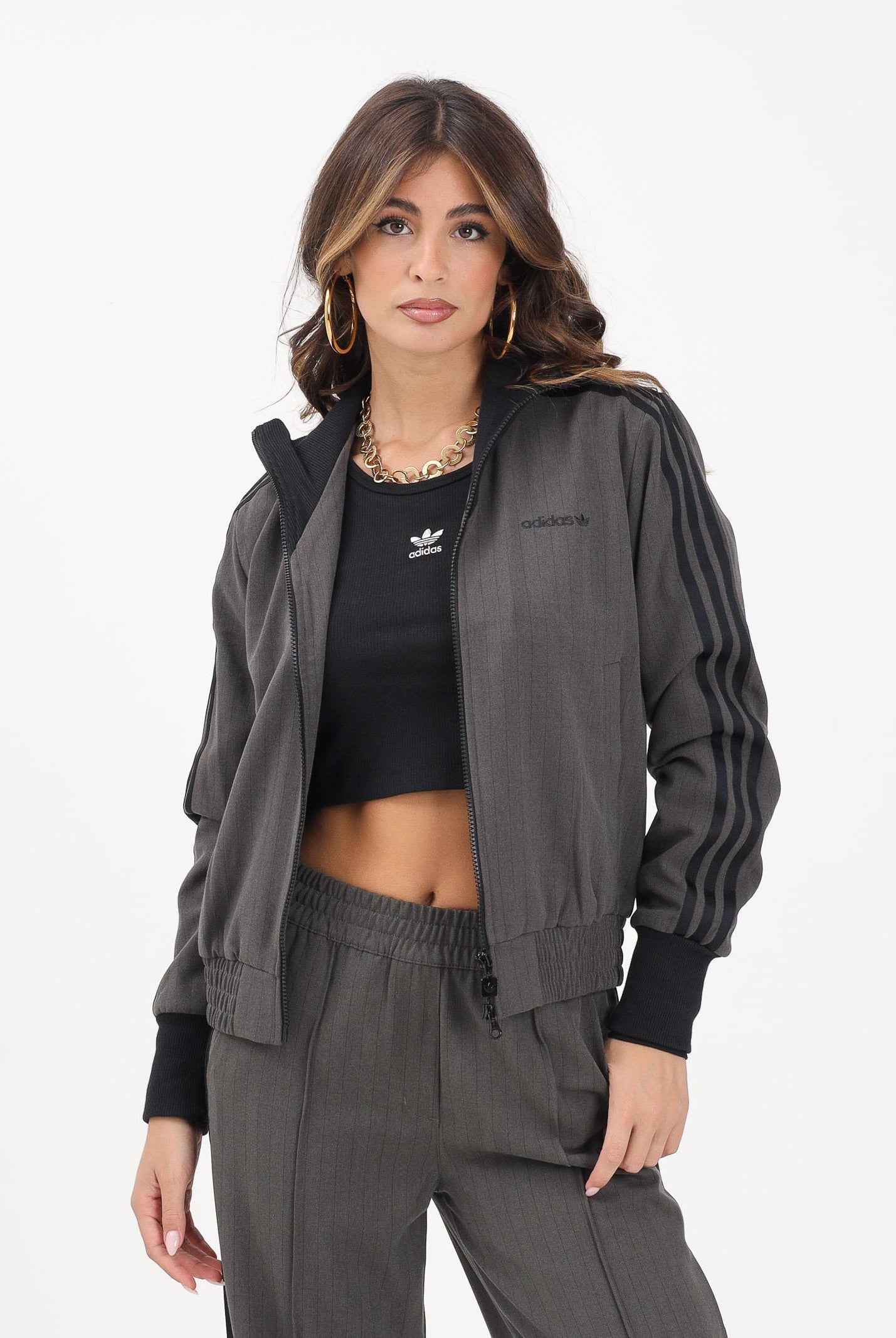 ADIDAS ORIGINALS Felpa con zip verde militare da donna JY3523 . ADIDAS ORIGINALS