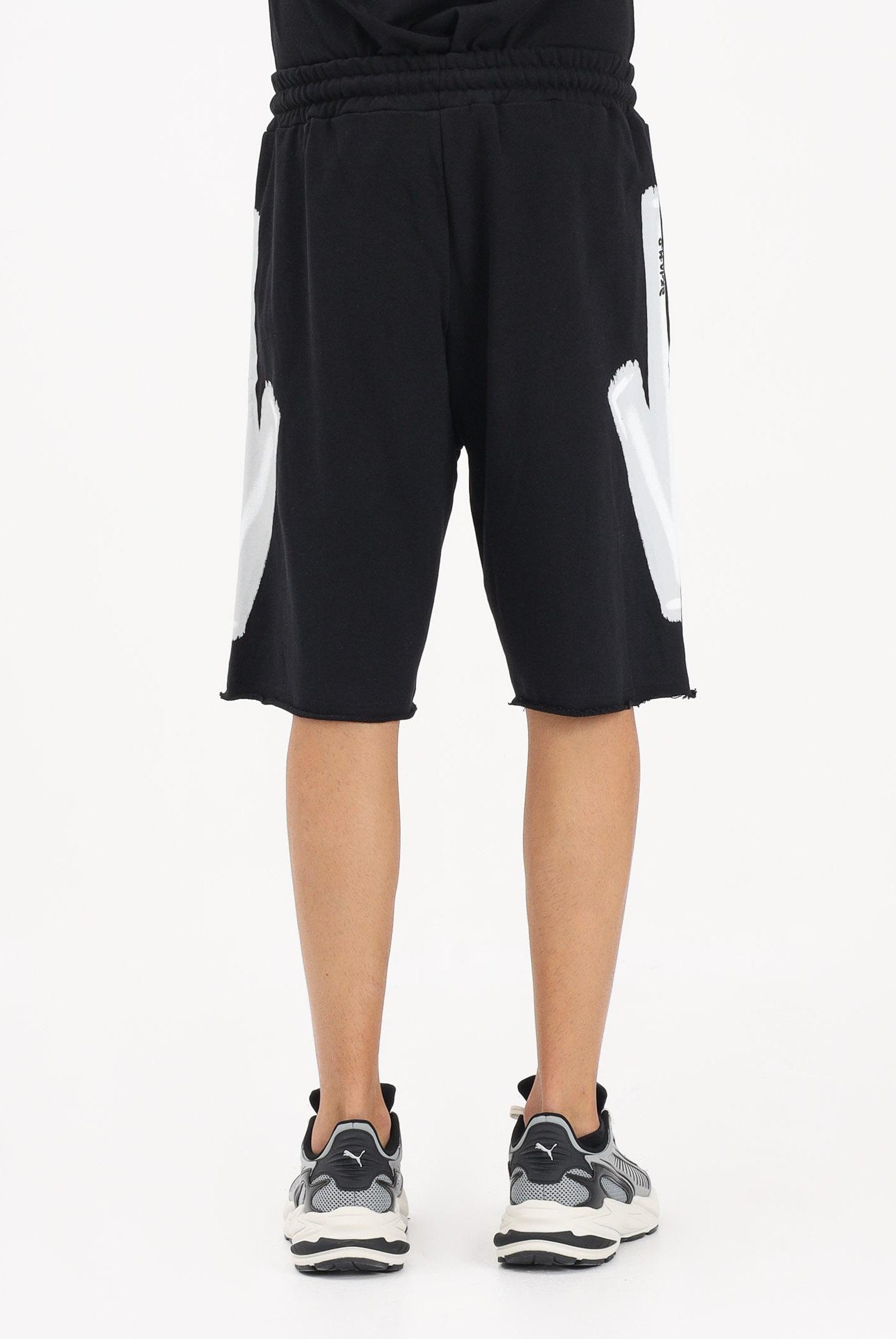 DISCLAIMER Shorts sportivo nero da uomo con stampa frecce 26EDS55405 NEBI DISCLAIMER