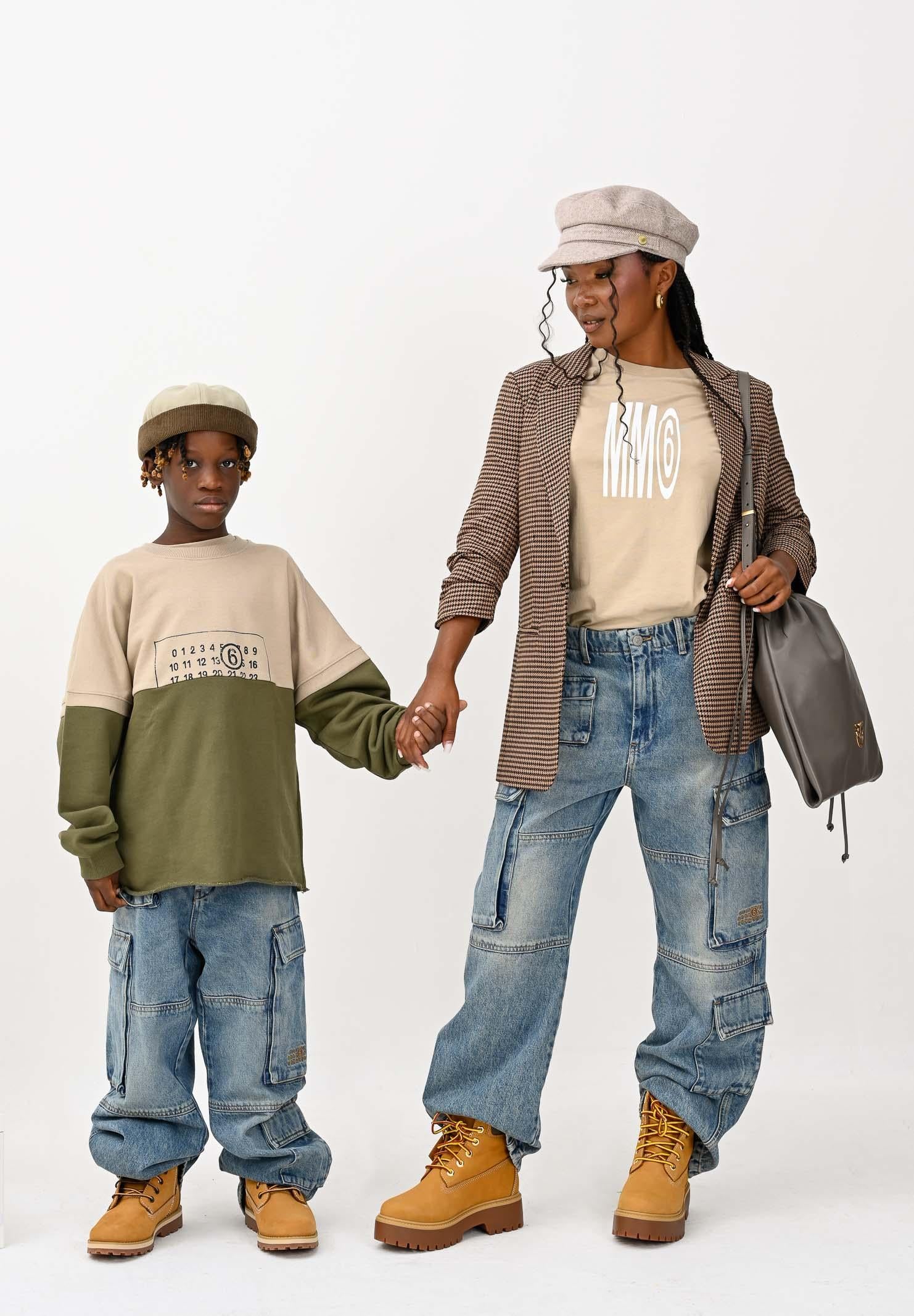MAISON MARGIELA Jeans cargo in denim chiaro per donna, ragazzi e bambini con Numeric logo ricamato M60793MM05V M601 MAISON MARGIELA