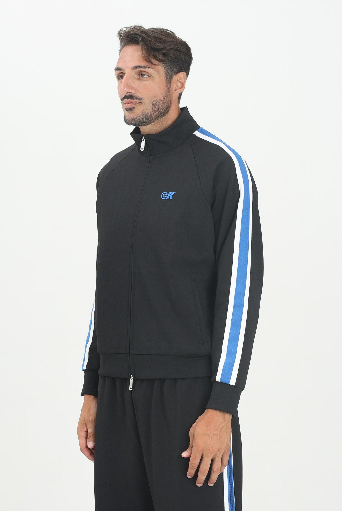 CALVIN KLEIN JEANS Felpa con zip nera da uomo con fettuccia a contrasto lungo le maniche e logo LV04RC231GUB1 CALVIN KLEIN JEANS