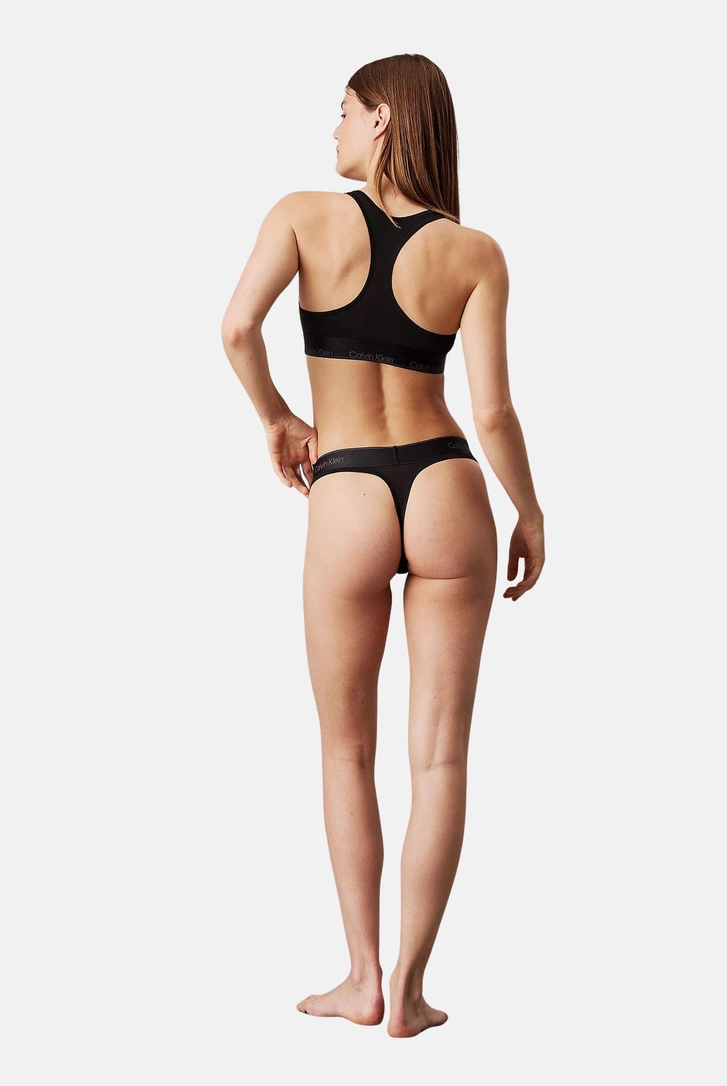 CALVIN KLEIN Set intimo nero da donna composto da brassière e perizoma 000QF8000E UB1 CALVIN KLEIN