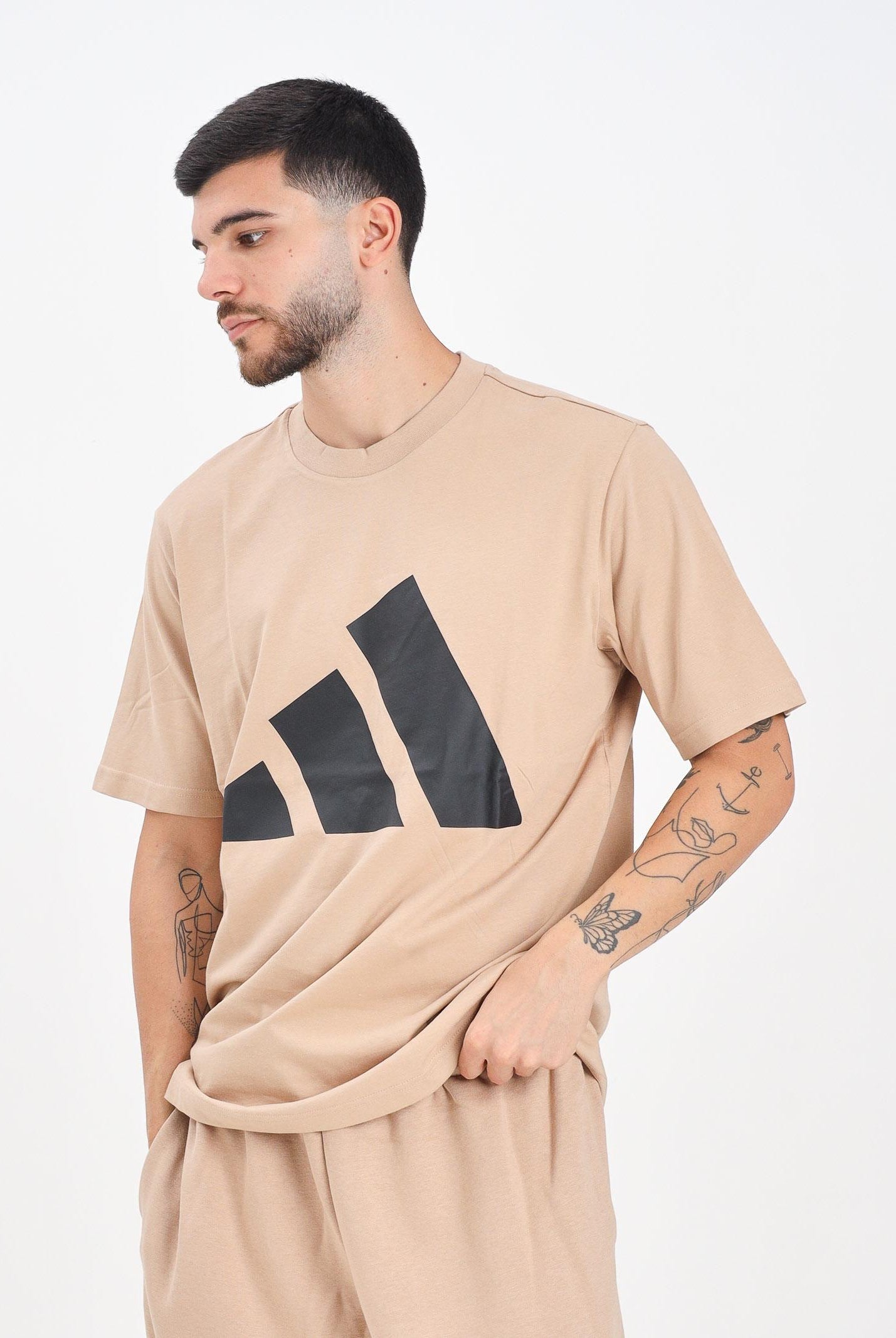 ADIDAS PERFORMANCE T-shirt a manica corta Essentials Big Logo beige da uomo JX3281 . ADIDAS PERFORMANCE