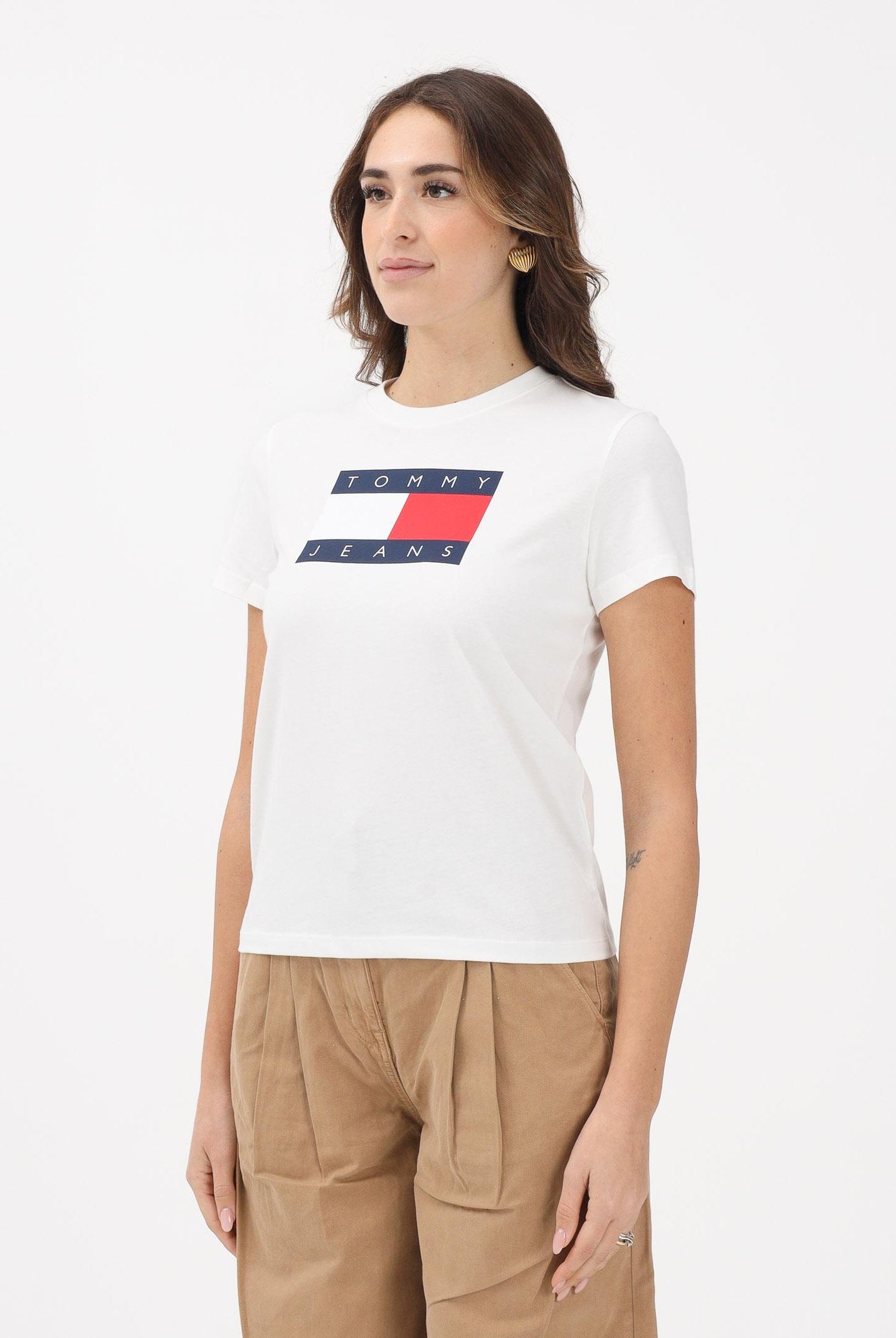 TOMMY JEANS T-shirt a manica corta panna da donna con logo DW0DW22562 YBL TOMMY JEANS