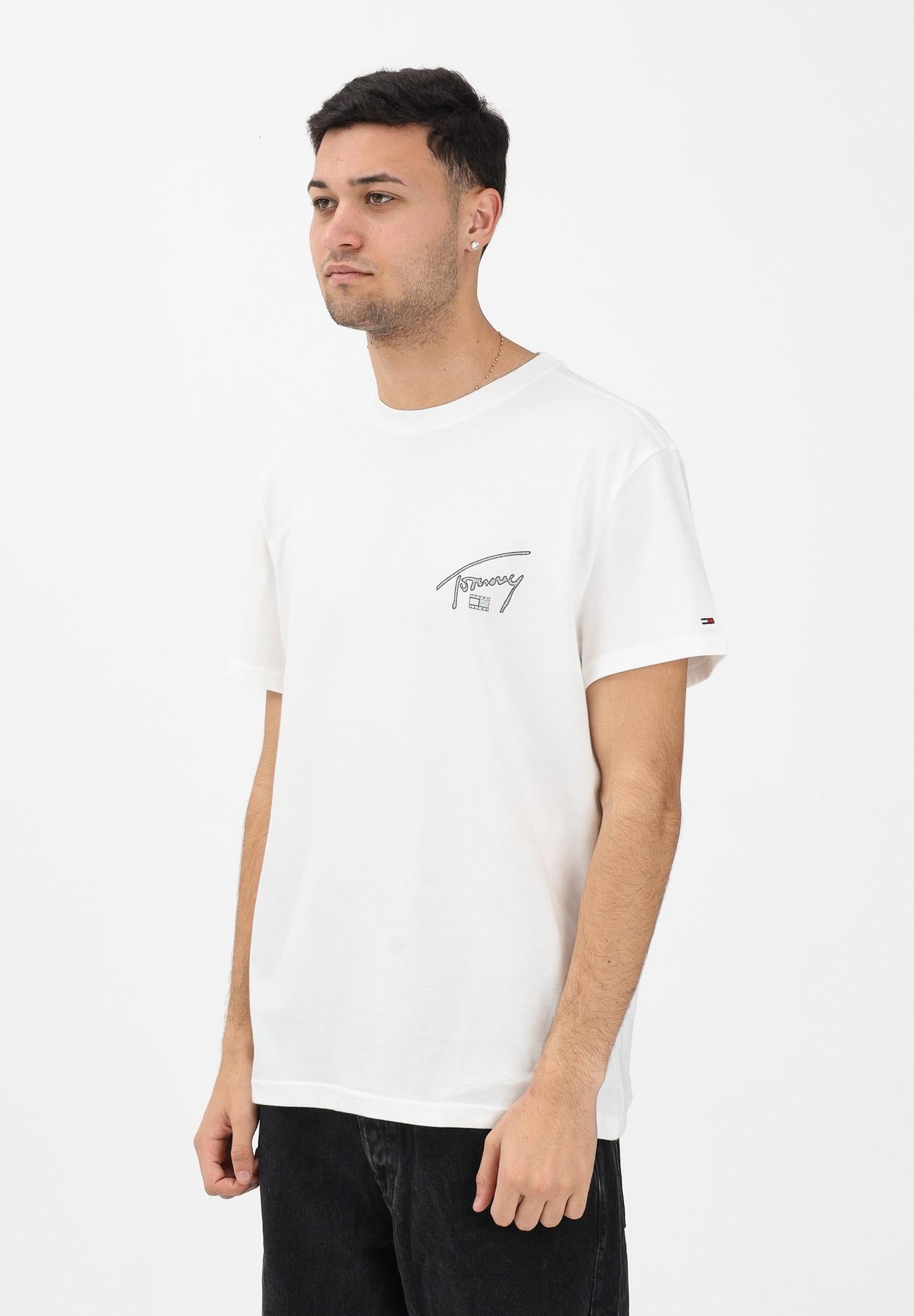 TOMMY JEANS T-shirt a manica corta Signature panna da uomo DM0DM22320 YBL TOMMY JEANS