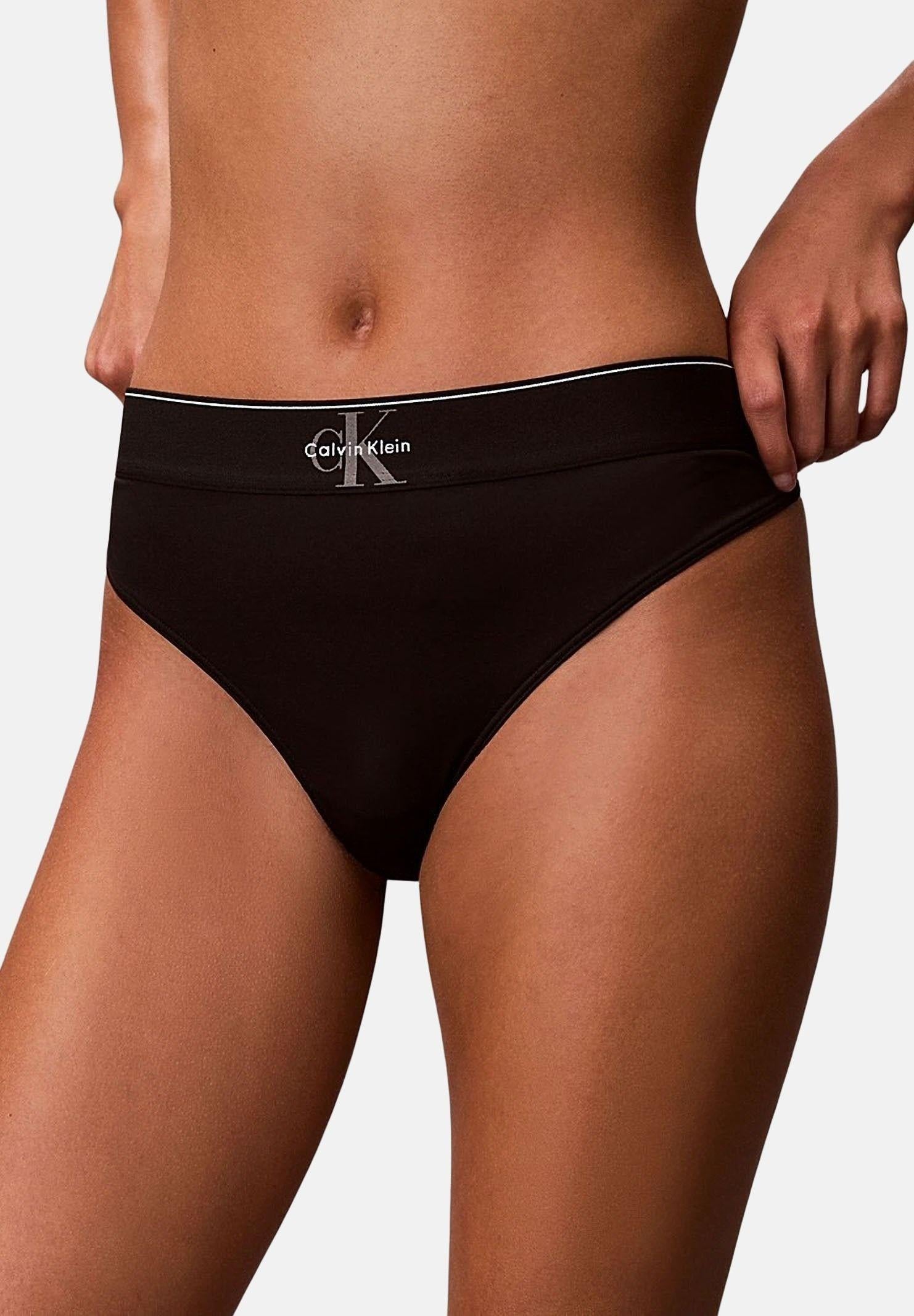 CALVIN KLEIN Perizoma nero da donna LV00QF8813 UB1 CALVIN KLEIN