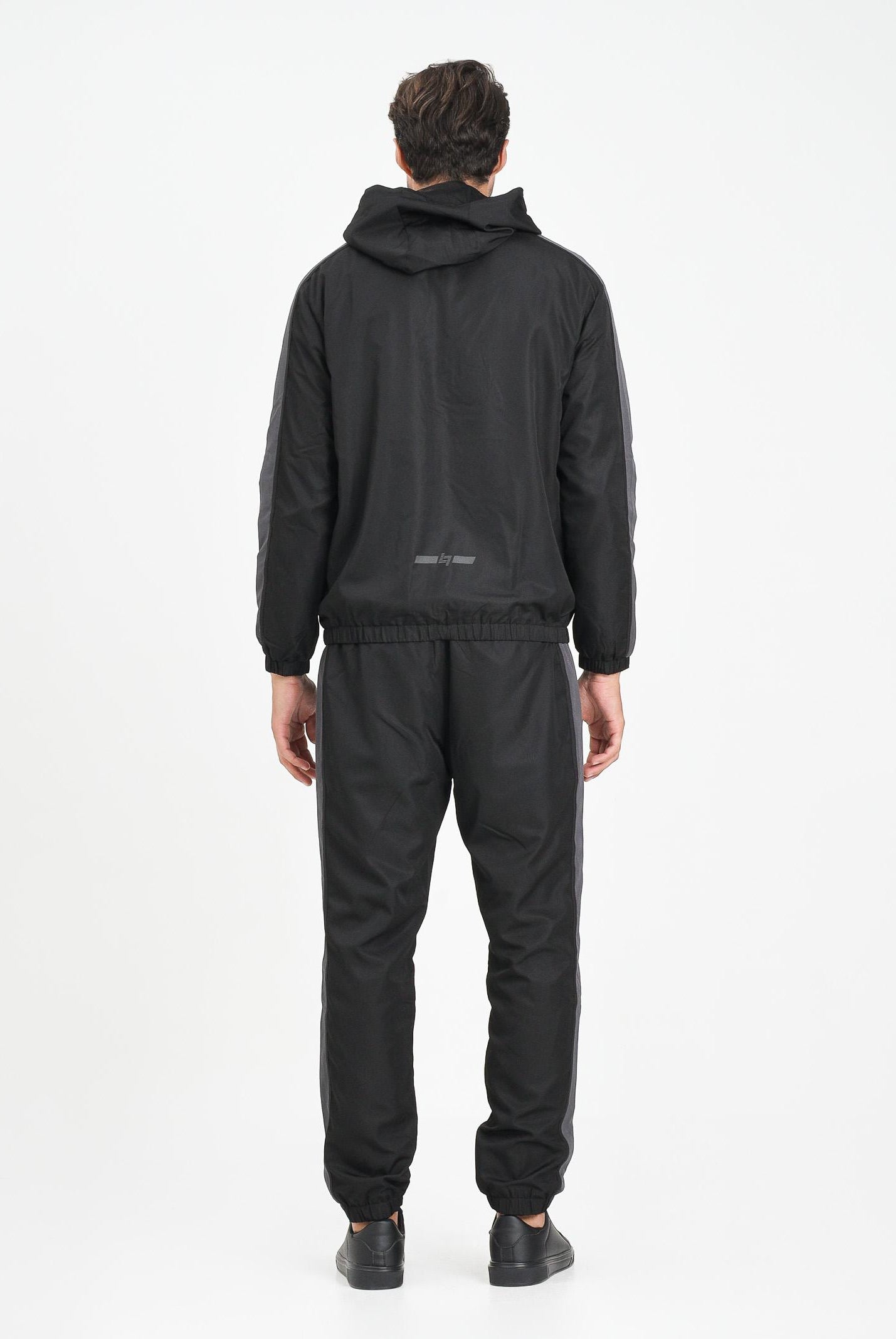 EA7 Tuta nera da uomo con logo e bande a contrasto 7M000643AF16072 UC001 EA7