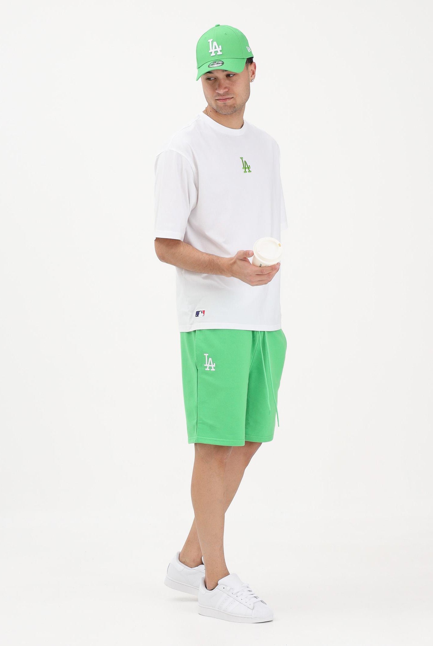 NEW ERA Shorts sportivo LA Dodgers MLB League Essential verde per uomo e donna 60856156 . NEW ERA
