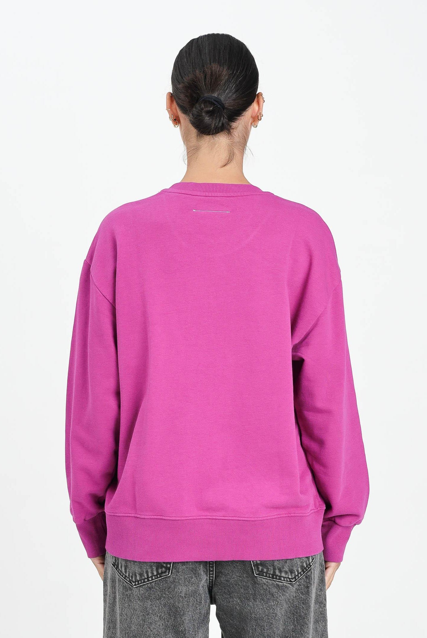 MAISON MARGIELA Felpa girocollo prugna per donna, ragazzi e bambini con il logo Hand Written effetto spennellato M60896MM02X M6602 MAISON MARGIELA