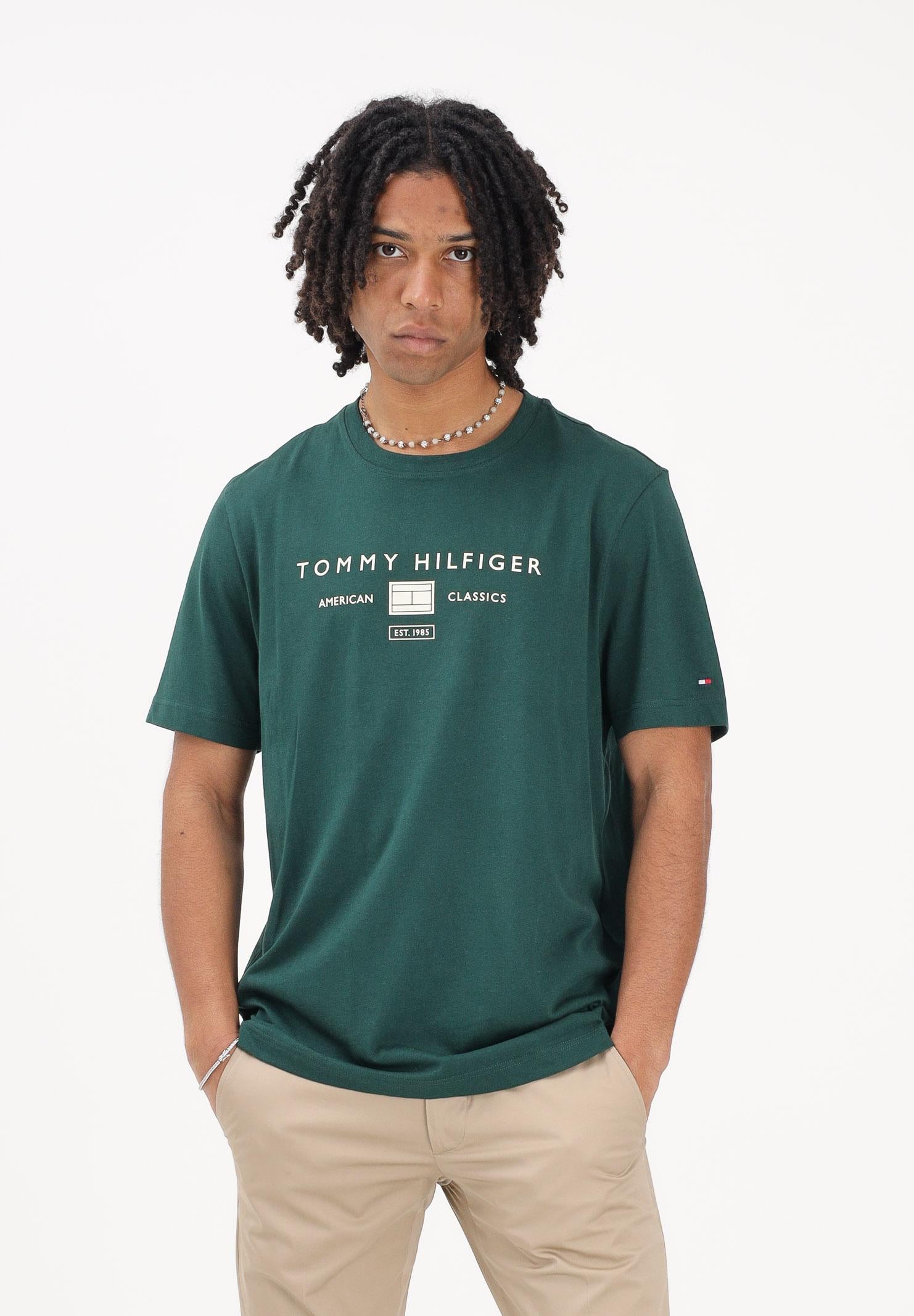 TOMMY HILFIGER T-shirt a manica corta verde da uomo con stampa MW0MW42365 MBN TOMMY HILFIGER
