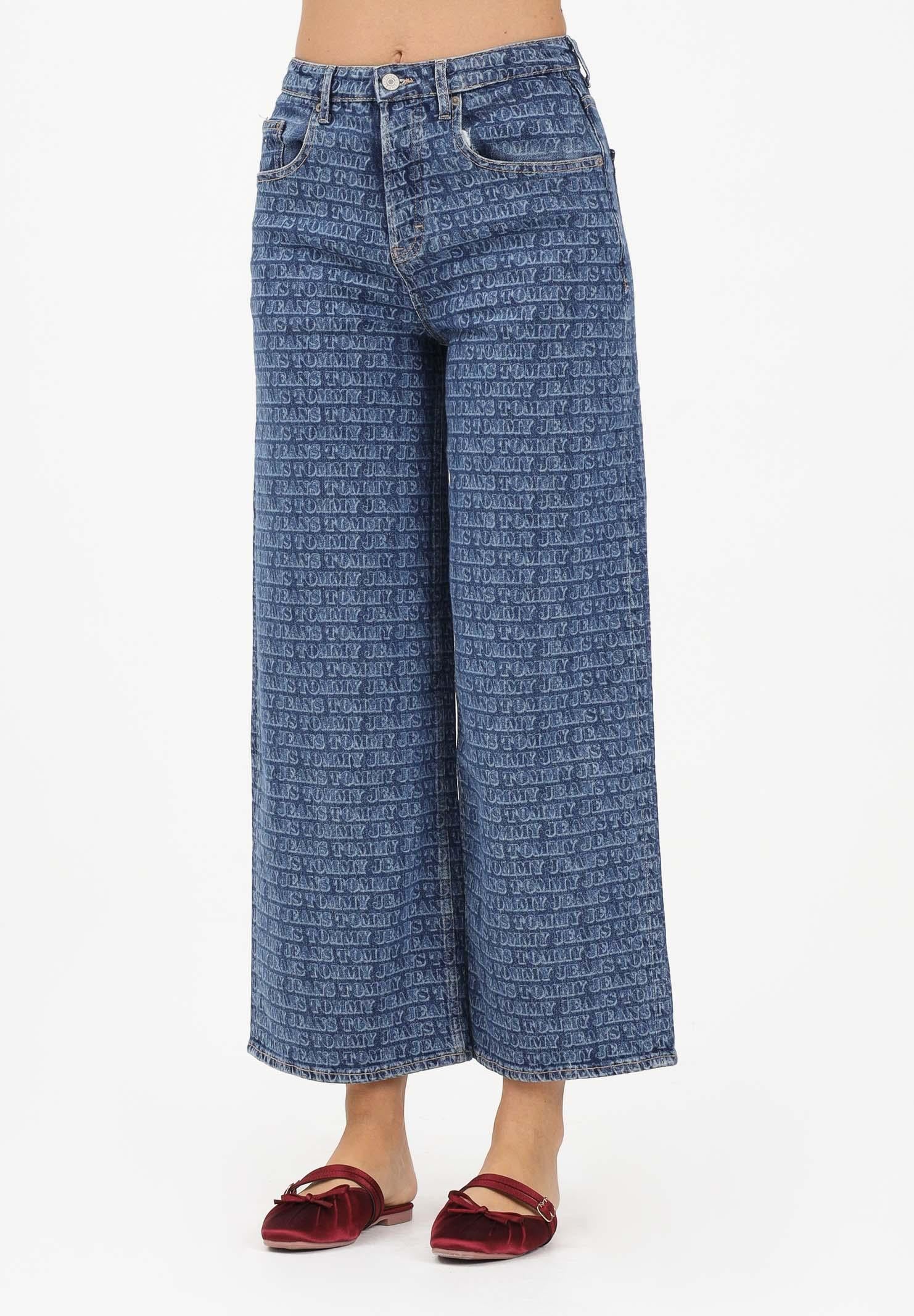 TOMMY JEANS Jeans in denim medio da donna con logo laserato all over DW0DW22470 1A5 TOMMY JEANS