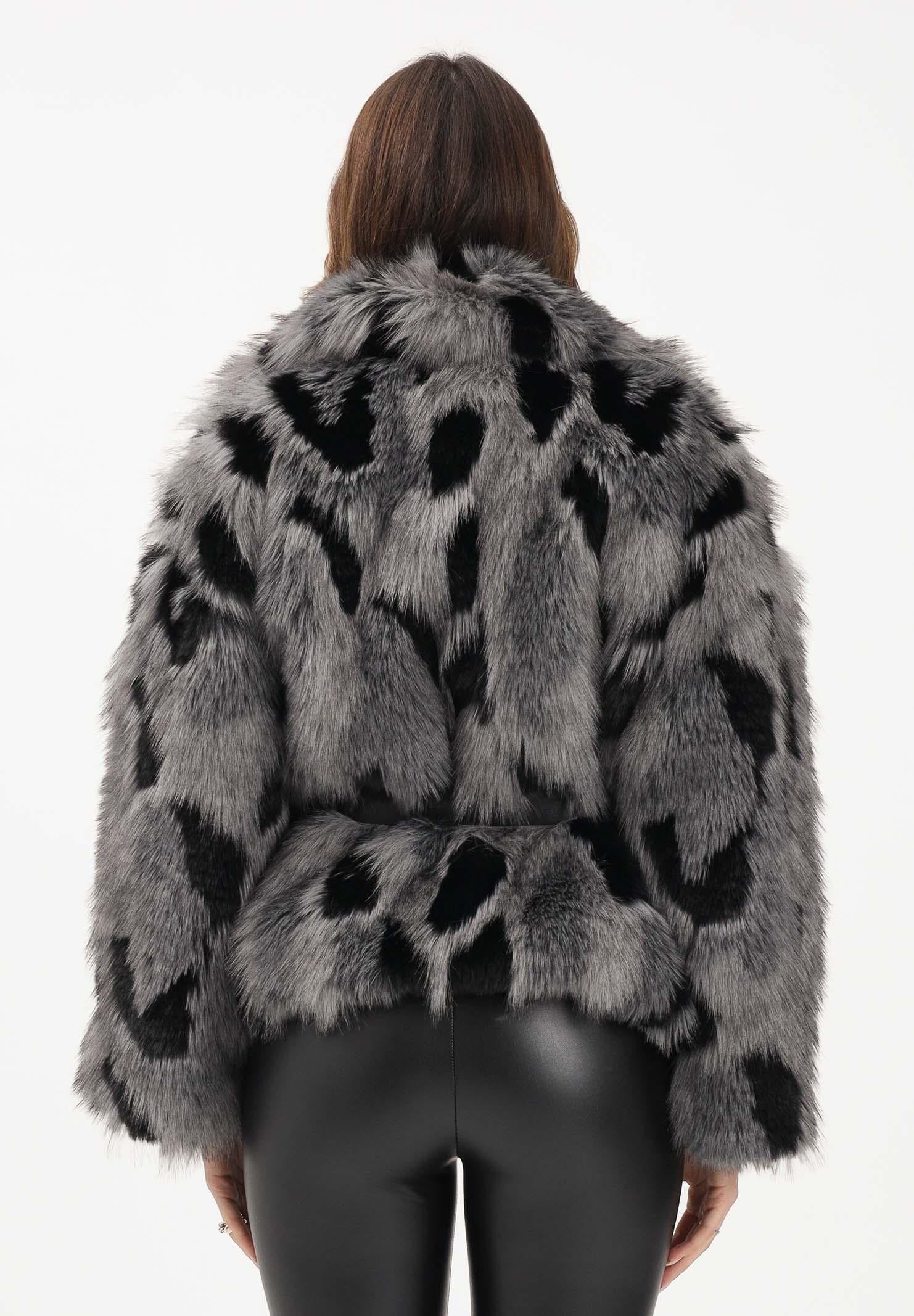 VICOLO Pelliccia grigia e nera da donna con cintura TF1691 GR VICOLO