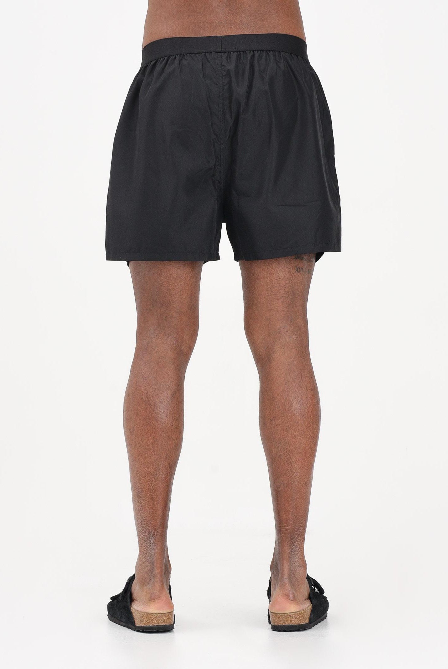 DSQUARED2 Shorts mare nero da uomo con logo in vita D7B626560 010 DSQUARED2