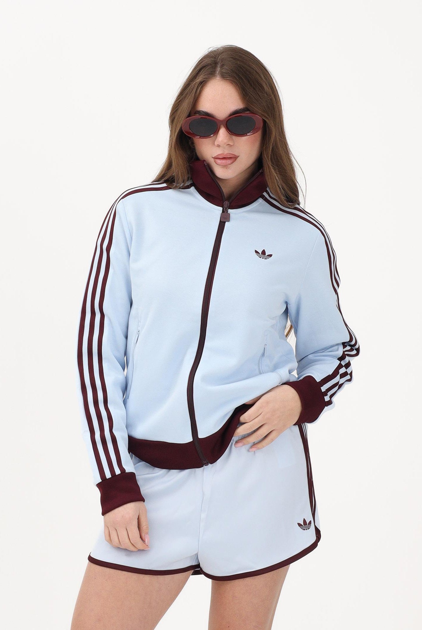 ADIDAS ORIGINALS Felpa con zip 3-Stripes celeste e bordeaux da donna KD3741 . ADIDAS ORIGINALS
