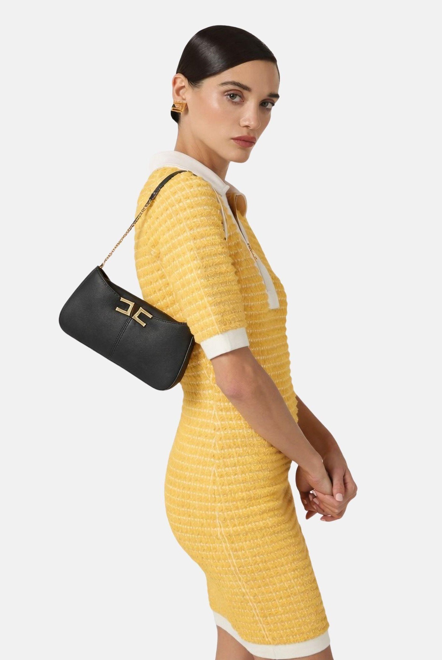 ELISABETTA FRANCHI Borsa a spalla nera da donna con dettaglio logo BS93A61E2 110 ELISABETTA FRANCHI