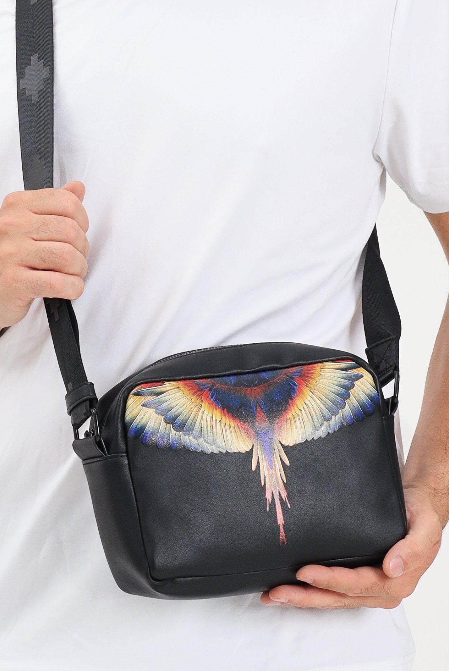 MARCELO BURLON COUNTY OF MILAN Borsa a tracolla nera per uomo e donna con stampa COMAF250145 MARCELO BURLON COUNTY OF MILAN