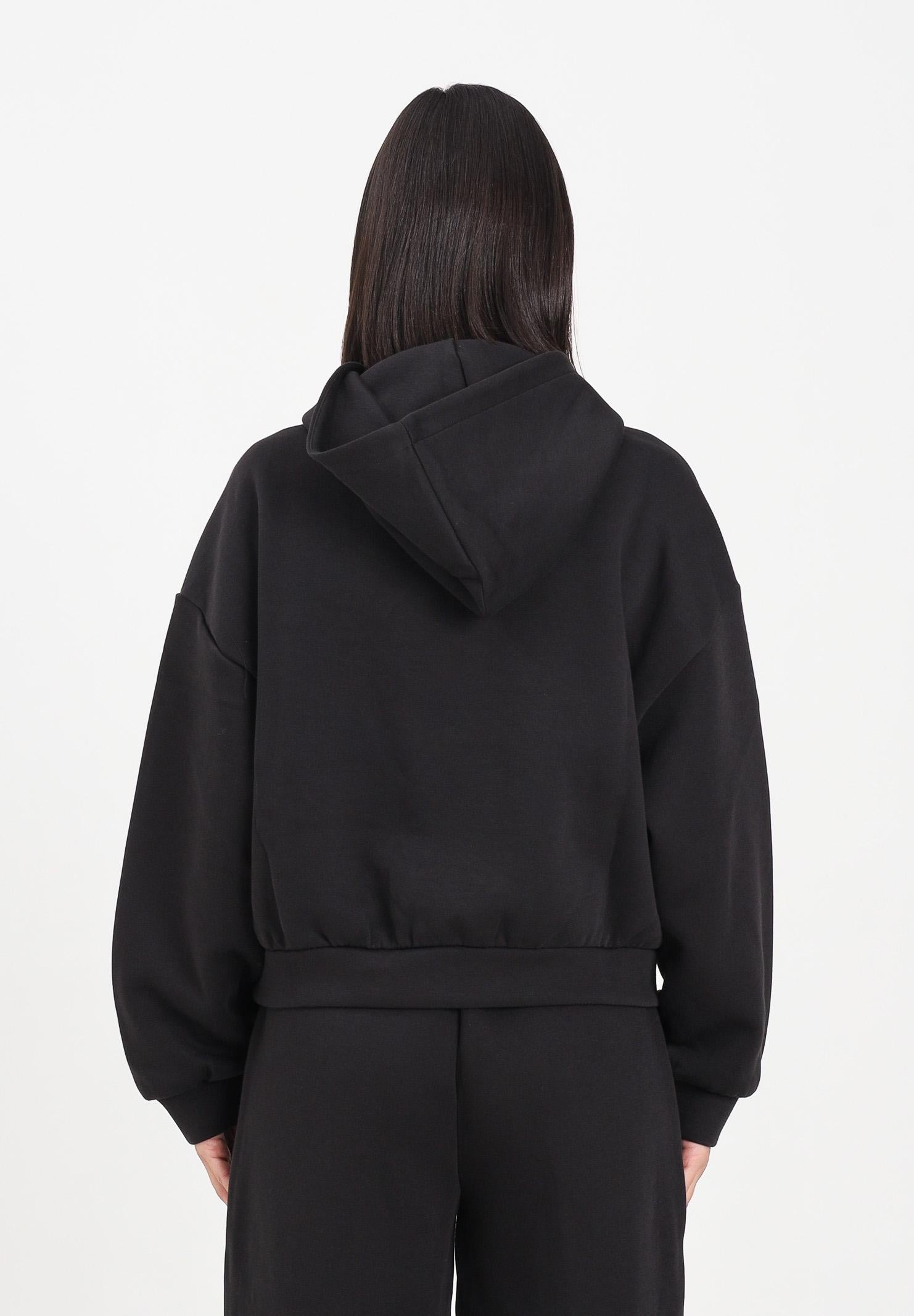 PUMA Felpa con cappuccio Wardrobe Essentials nera da donna 632051 01 PUMA