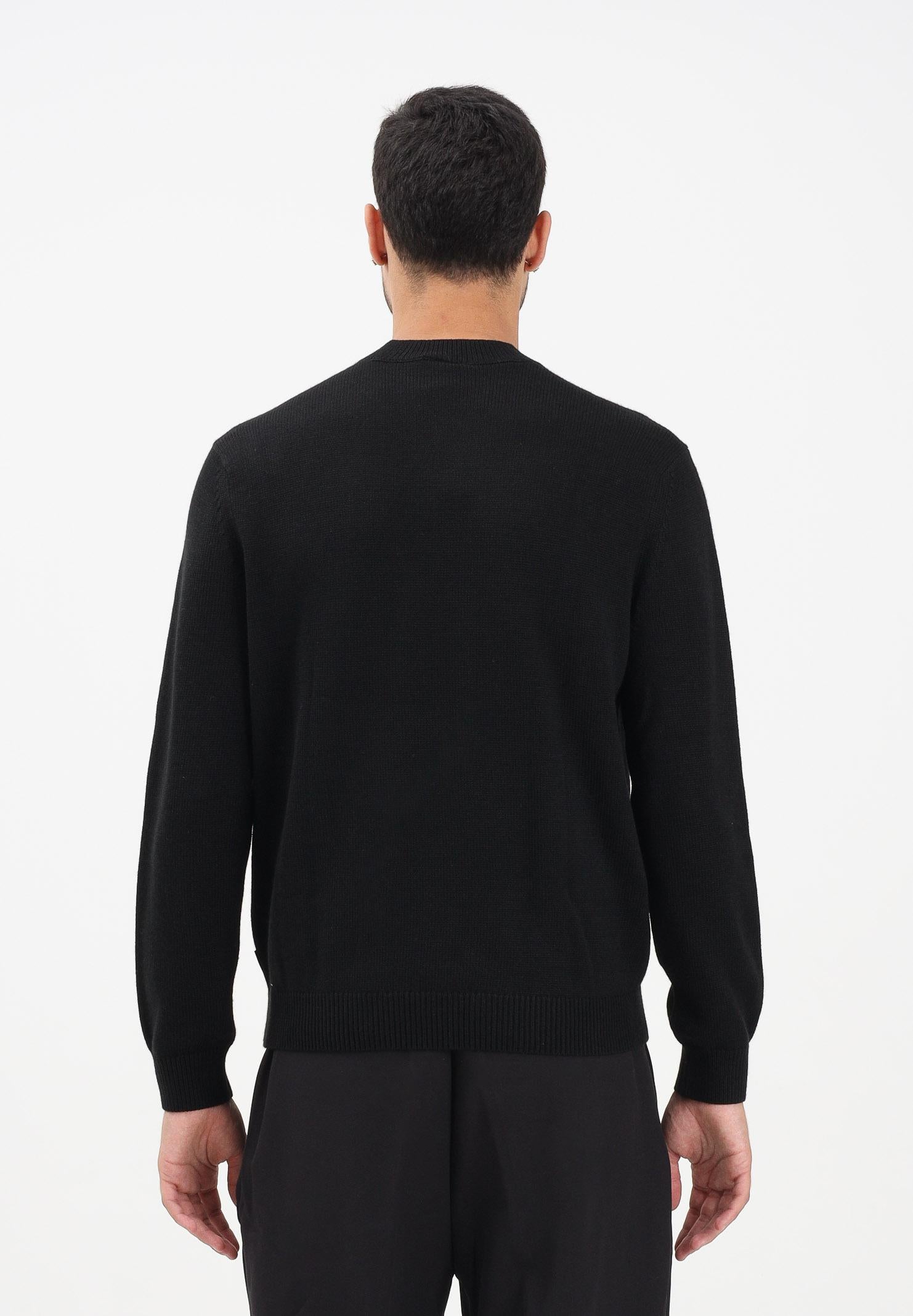 ARMANI EXCHANGE Maglioncino girocollo nero da uomo realizzato in maglia rasata a punto fine XM001916AF14008 UC001 ARMANI EXCHANGE