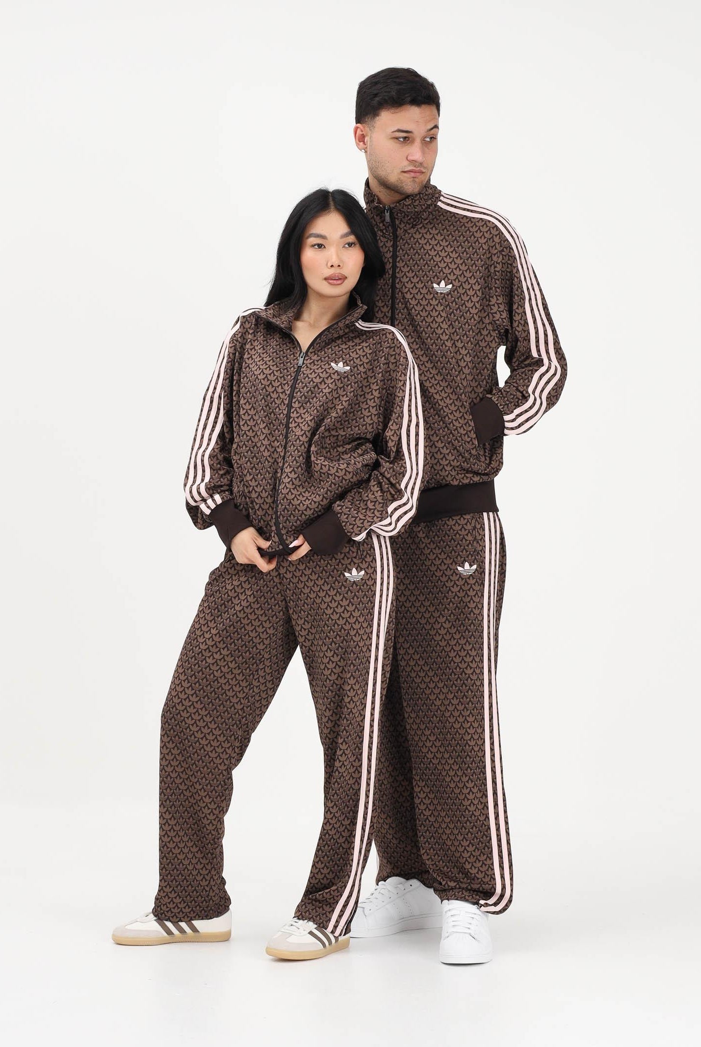 ADIDAS ORIGINALS Pantalone sportivo FIREBIRD LOOSE MONOGRAM marrone per uomo e donna KE1678 . ADIDAS ORIGINALS